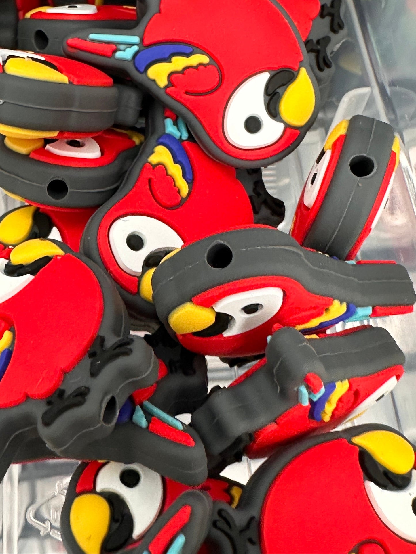Parrot bird beads/ Focal Bead/ beadable pen/ Silicone bead/ keychain bead/ pet / parrot/ pirate