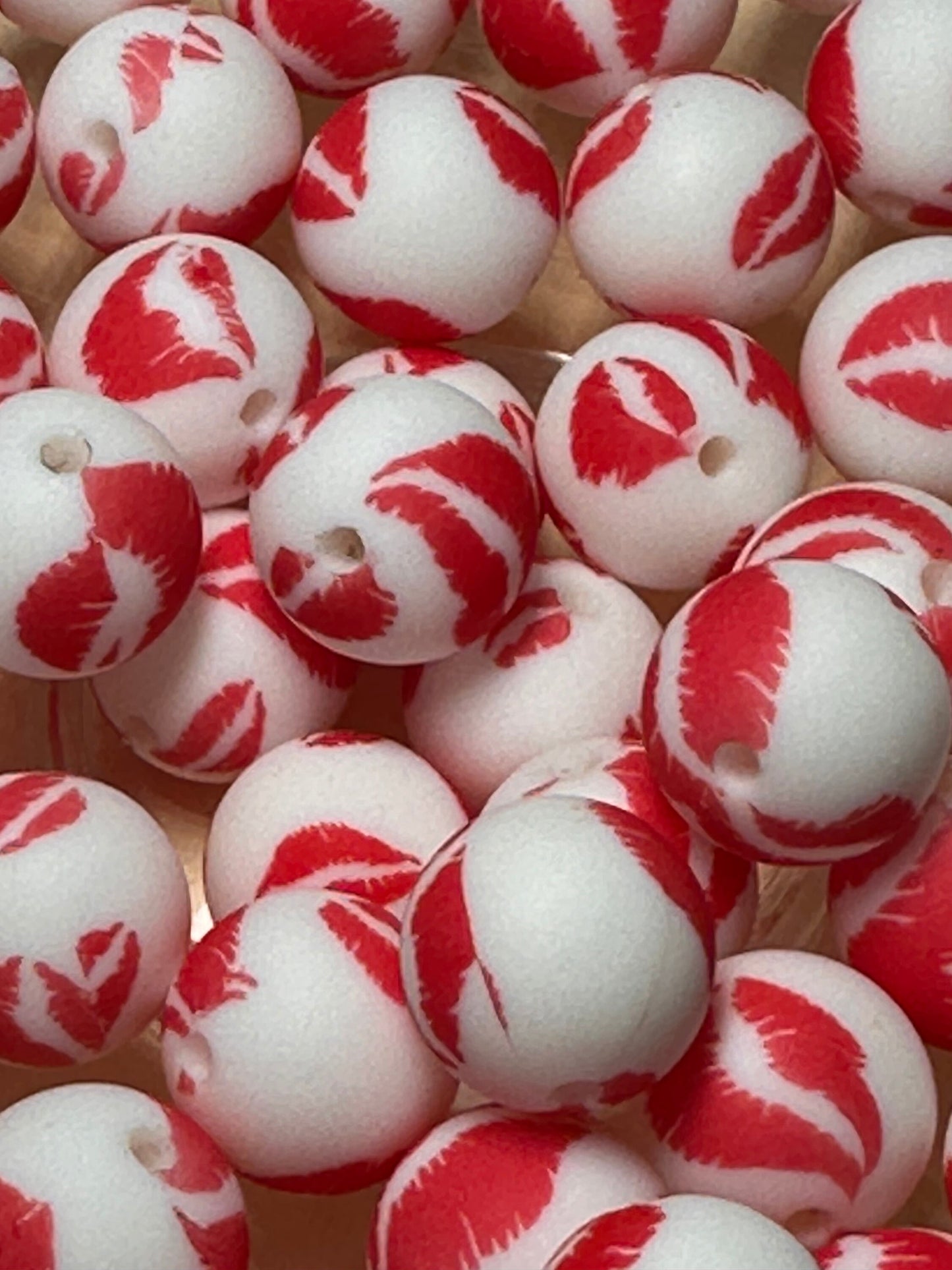 White with red lips silicone beads included/DIY Bead/ beadable pen/ keychain bead/ Ten beads included