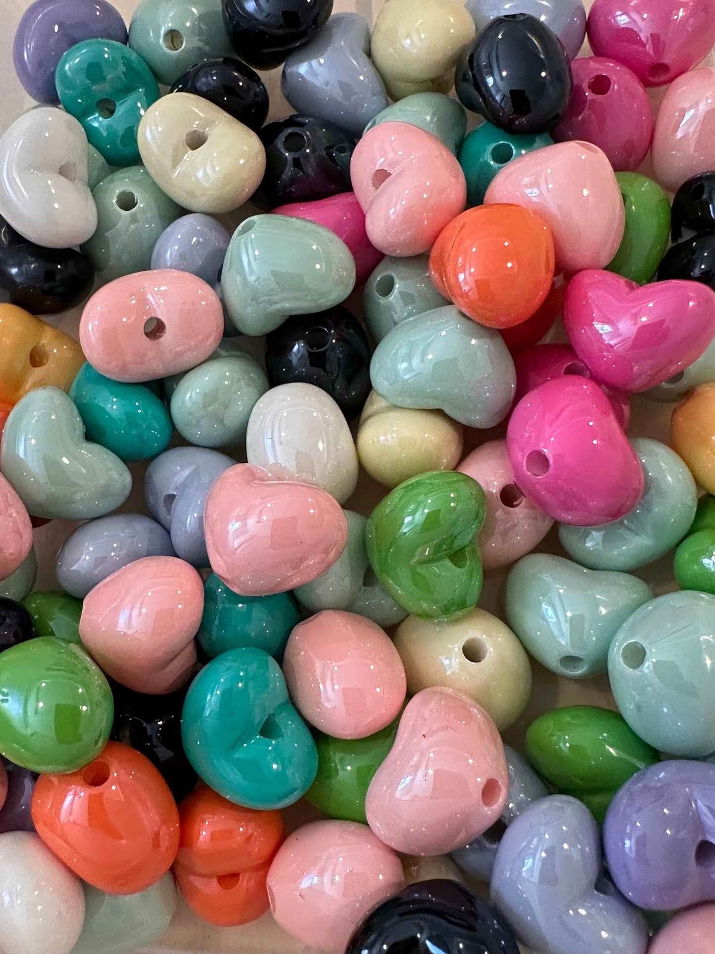 Heart beads/ Mixed colors of loose acrylic beads/pen beading/jewelry DIY/Ten (10) hearts included