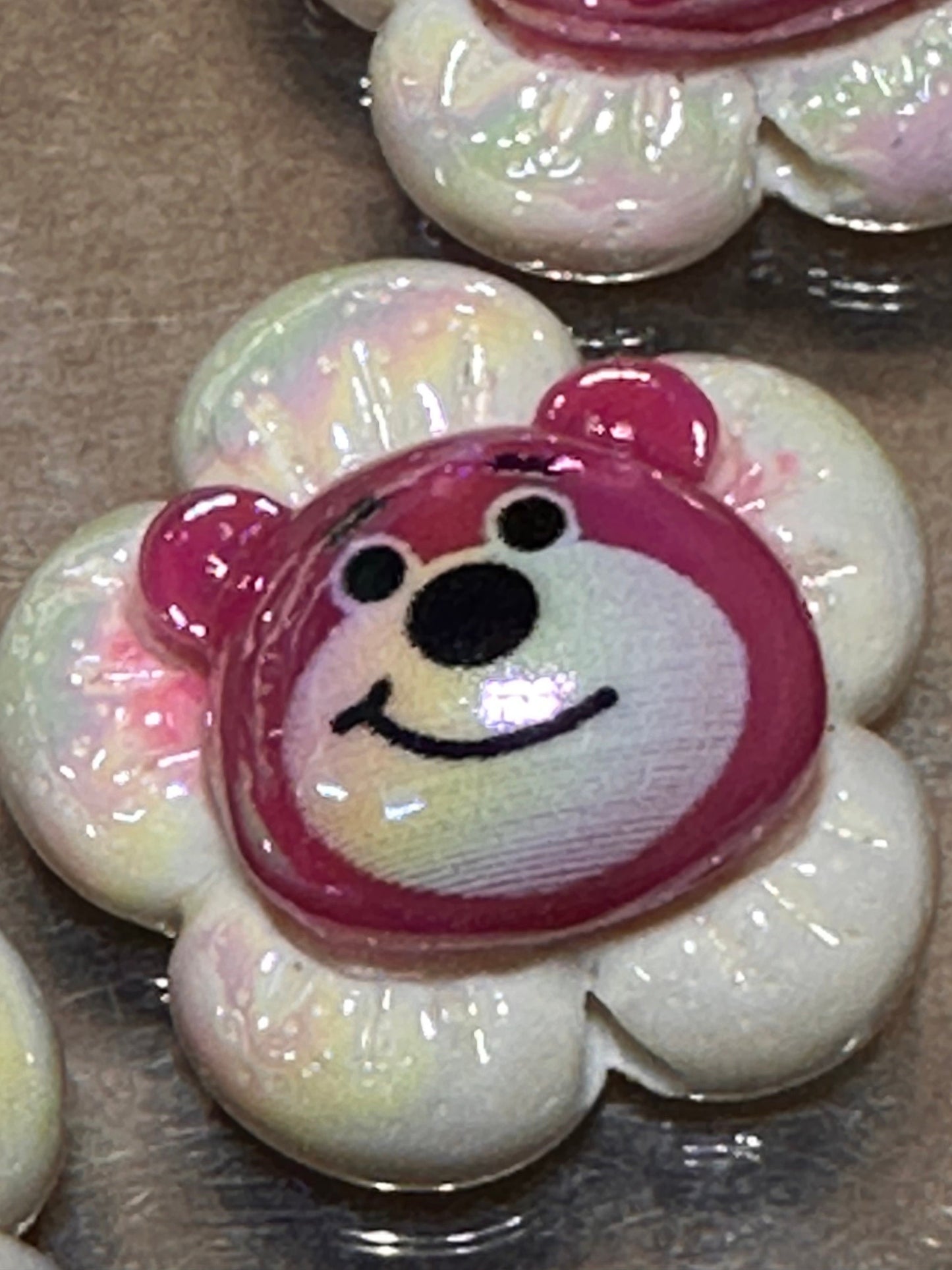 Bear acrylic beads / pen beading beads/ bling beads/ keychain beads/ DIY/ Five (5) included