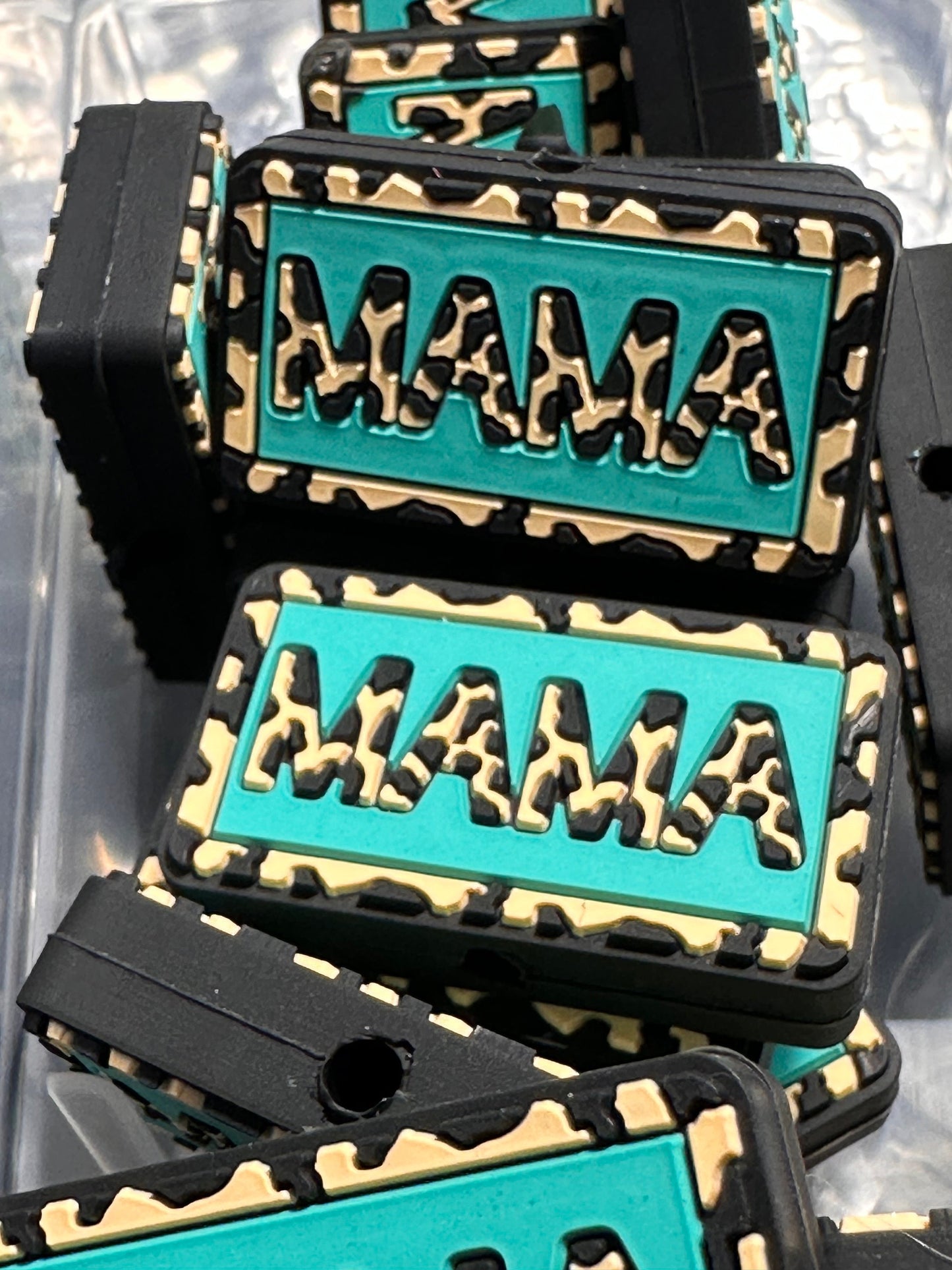 MAMA/ Focal Bead/ beadable pen/ Silicone bead/ keychain bead/ boy mama/mom/