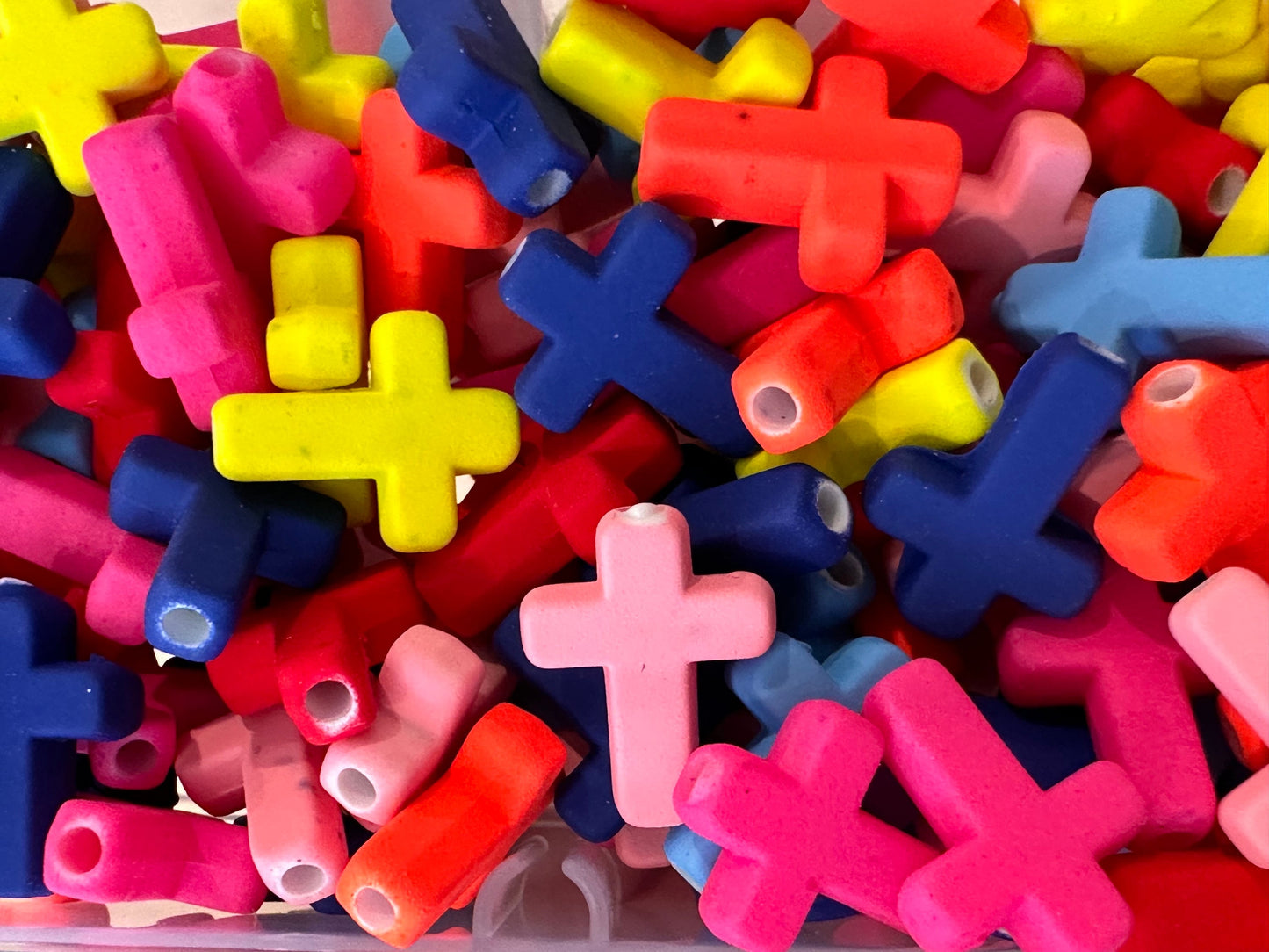 Bright colored Cross beads/Twenty (20)small beads included/ Mixed colors of loose acrylic beads/ Perfect for pen beading and jewelry DIY/ small beads