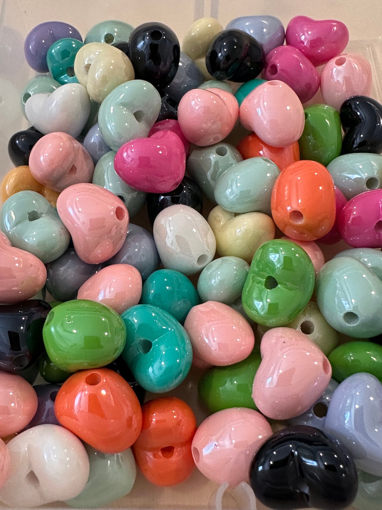 Heart beads/ Mixed colors of loose acrylic beads/pen beading/jewelry DIY/Ten (10) hearts included