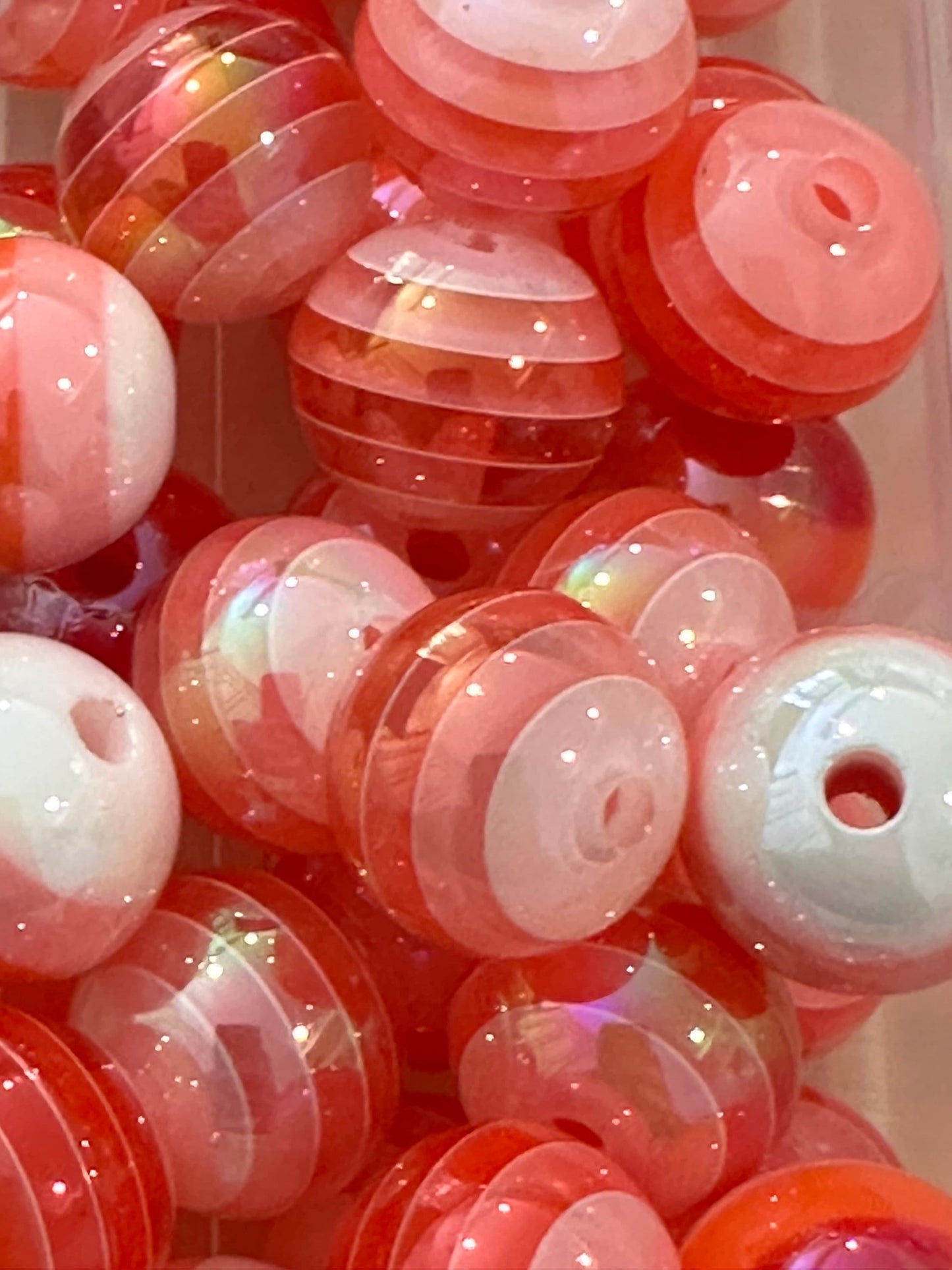 Acrylic striped pinks and white beads included/ striped Bead/ beadable pen/ keychain bead/16 mm/10 beads included