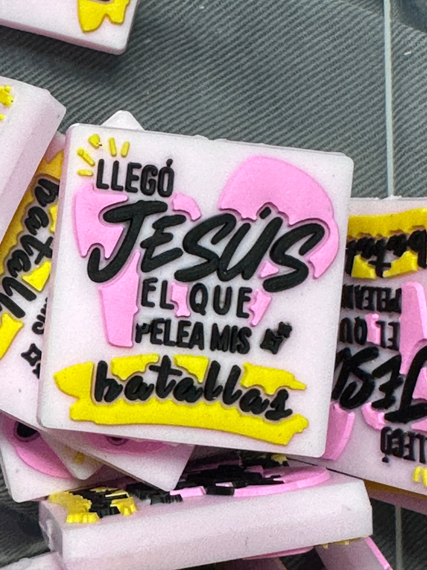 God/ Focal Bead/ beadable pen/ Silicone  bead/ keychain bead/Faith/Jesus