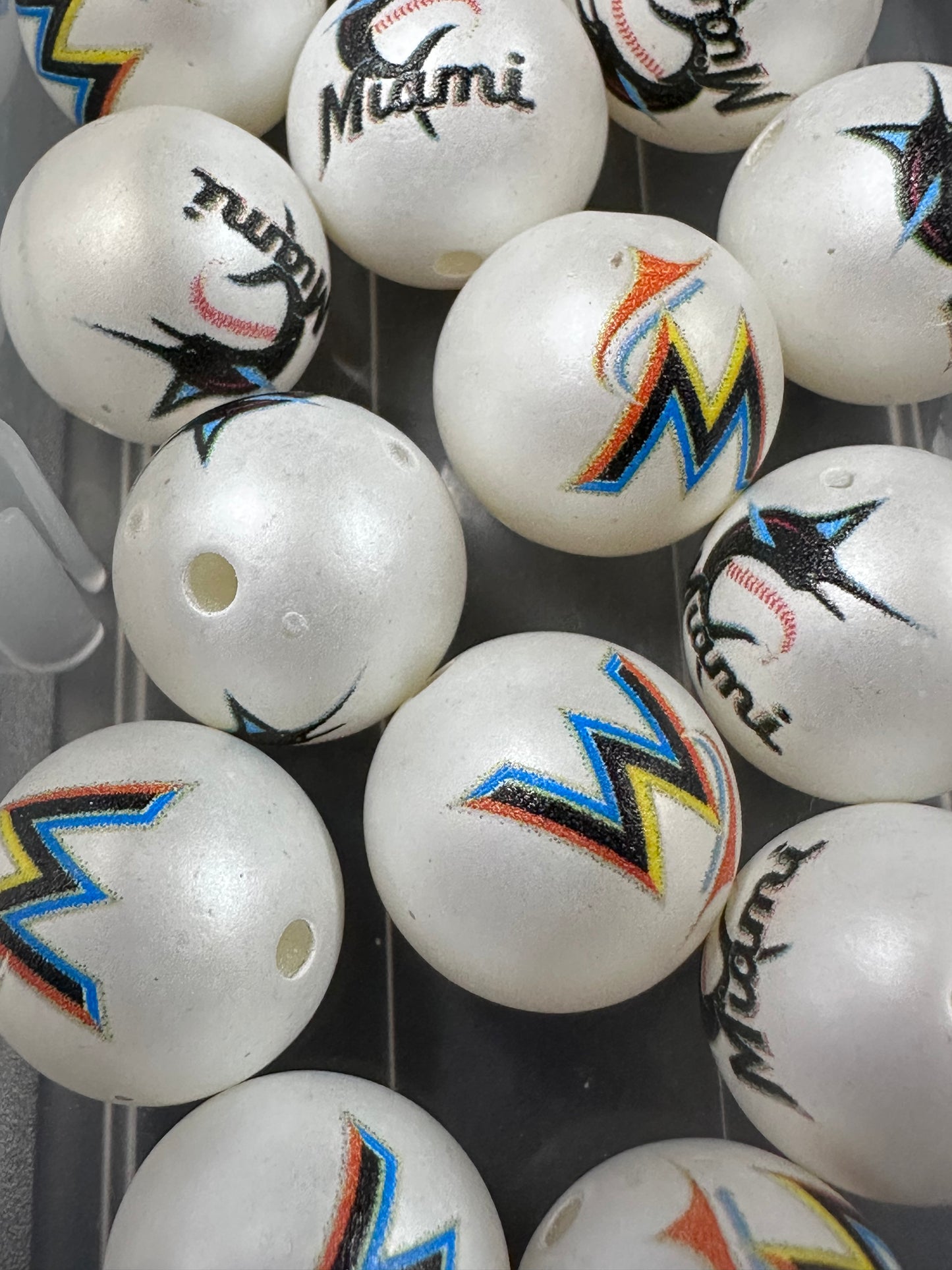 Miami Marlins 16mm Sports Print Beads • Set of 10 • Great for Pens, Keychains & Crafts-