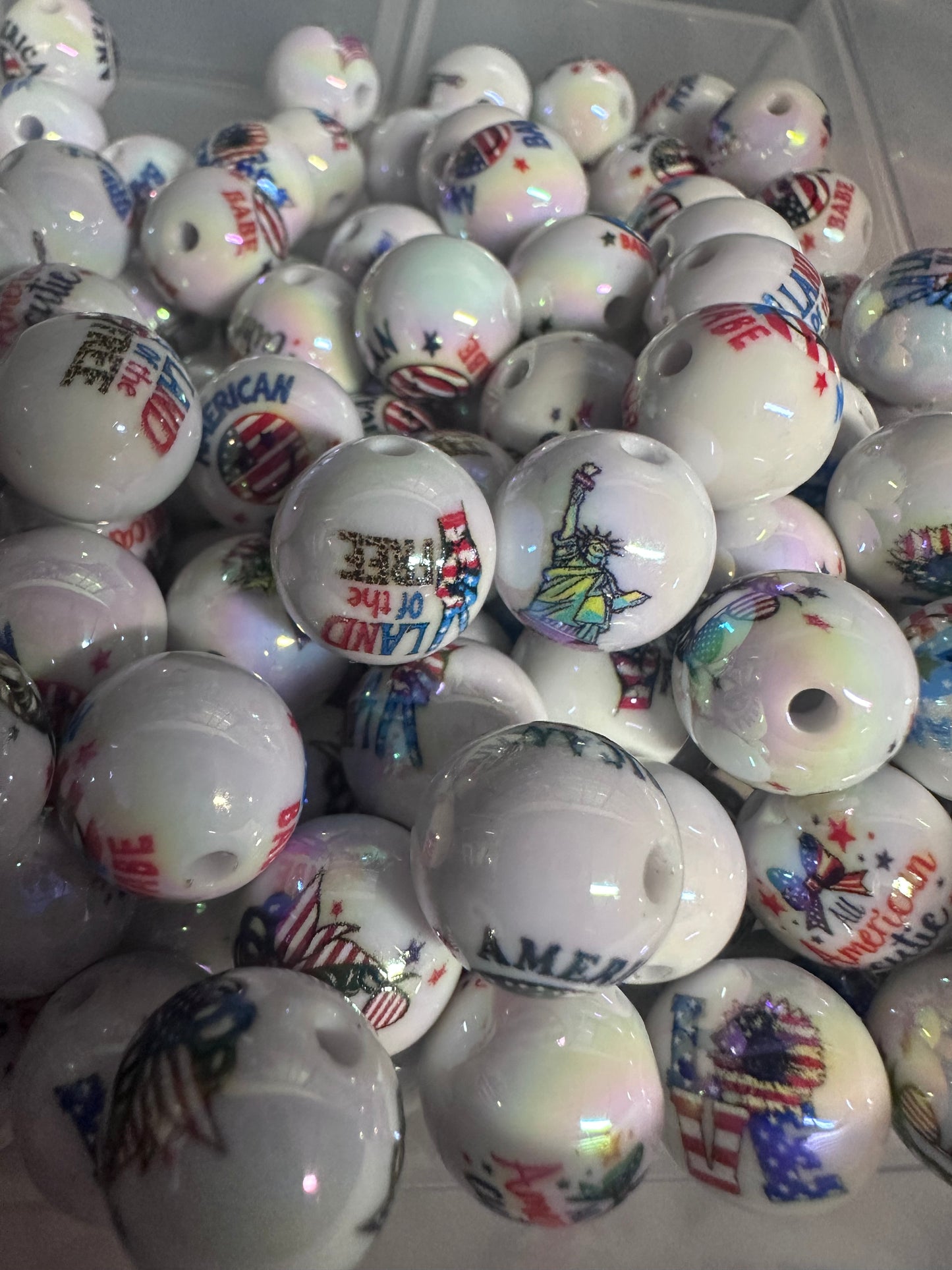 Acrylic white beads with USA themes on them included/ Bead/ beadable pen/ keychain bead/ Patriotic beads/ Ten (10) beads/16mm