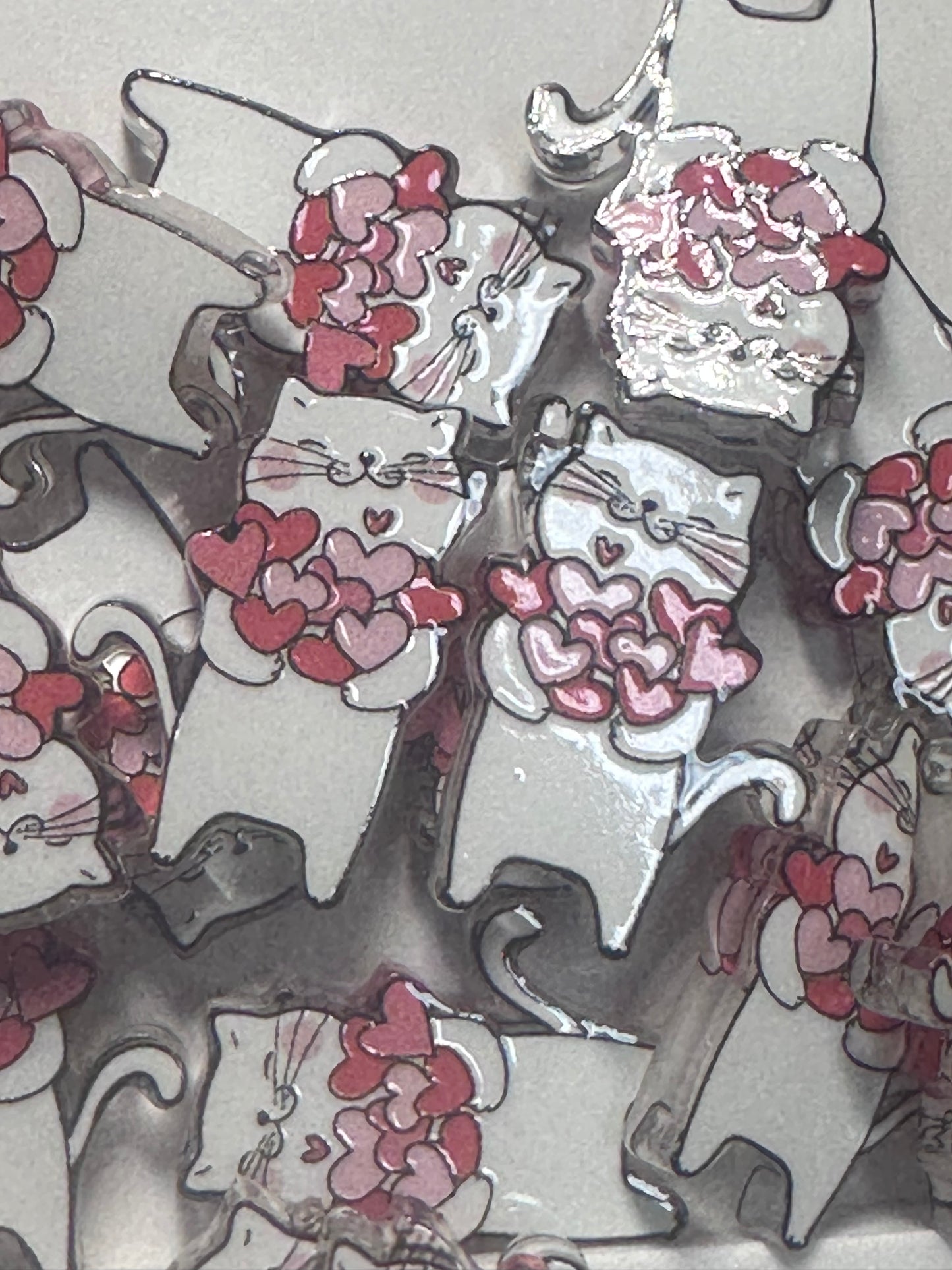 White cat holding hearts acrylic focal bead- set of 2/ focal bead/ pen beading / keychain bead