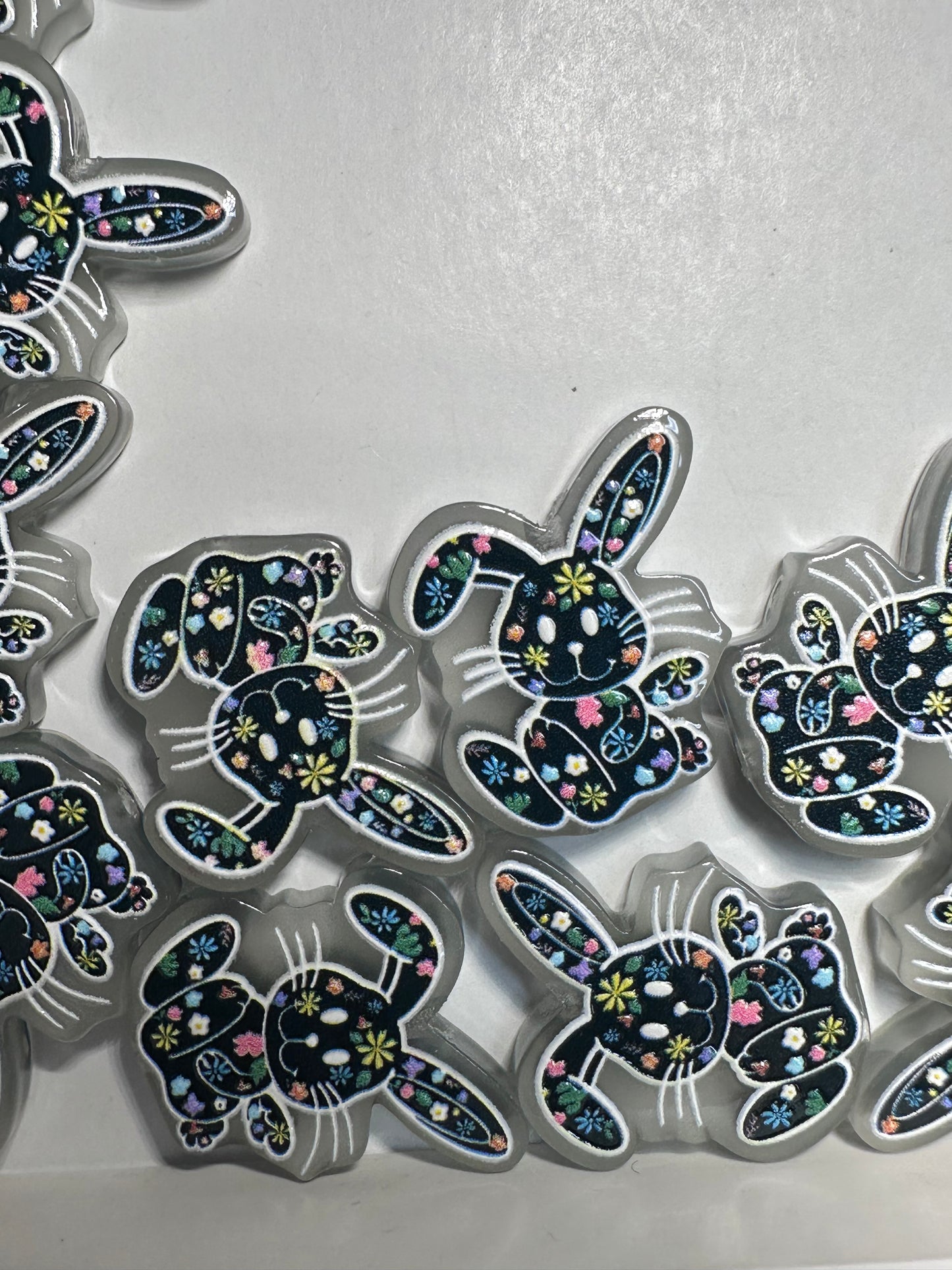 Flowery Bunny acrylic focal bead- set of 2/ focal bead/ pen beading / keychain bead