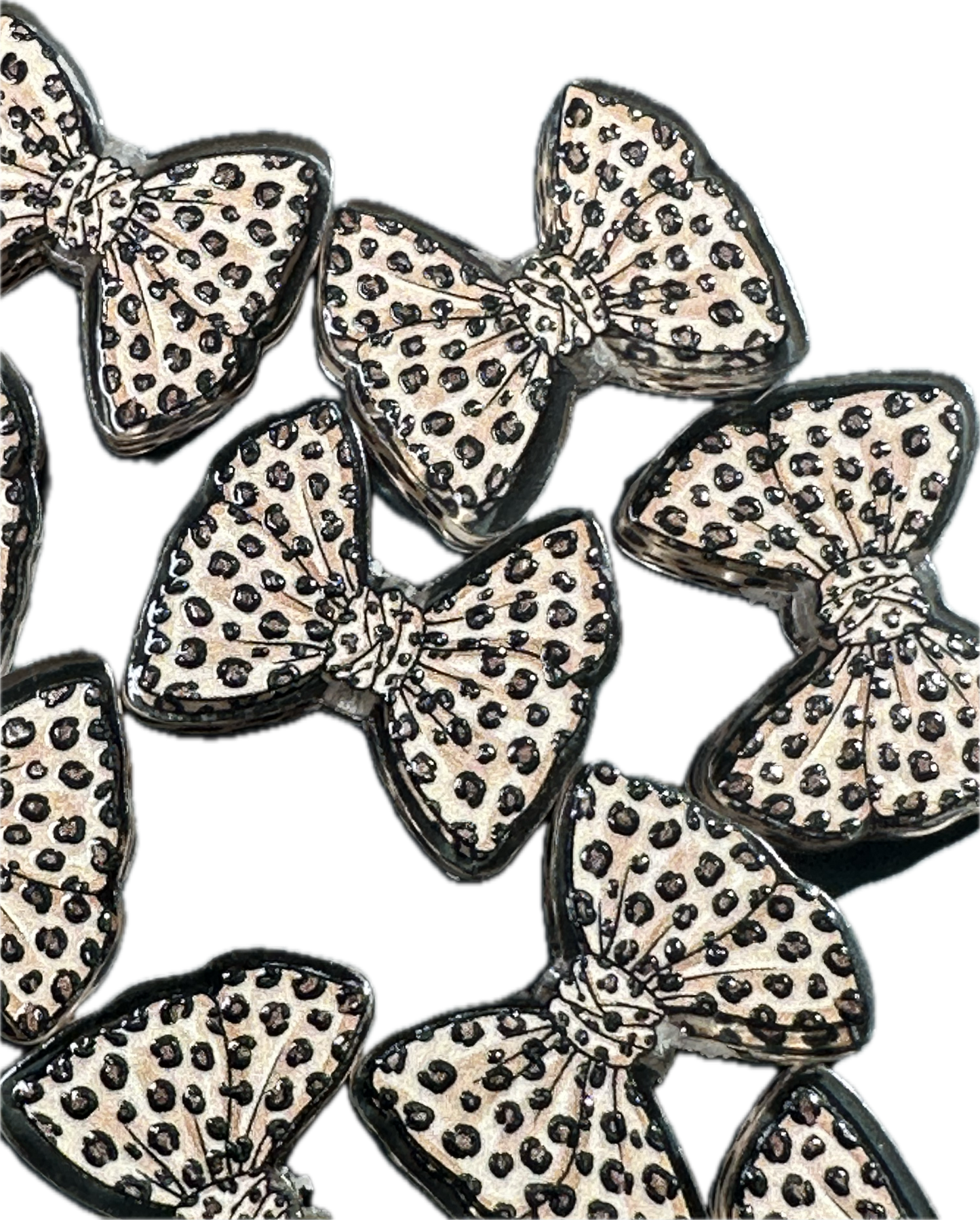 Leopard bow design acrylic focal bead- set of 2/ focal bead/ pen beading / keychain bead / cheetah