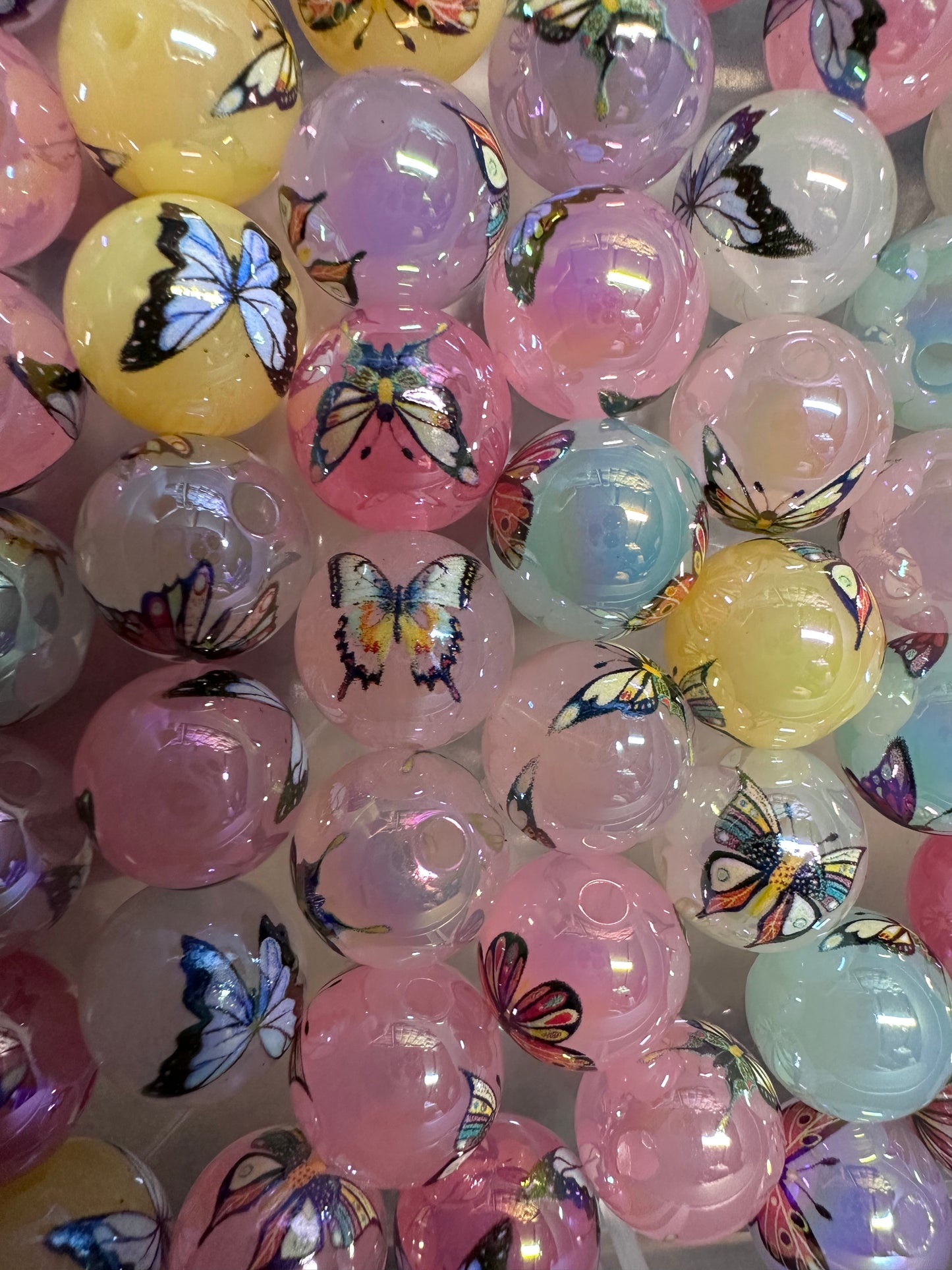 Pastel Butterfly beads/ Ten (10) included/16mm Bead/ beadable pen/ jewelry/ keychain/