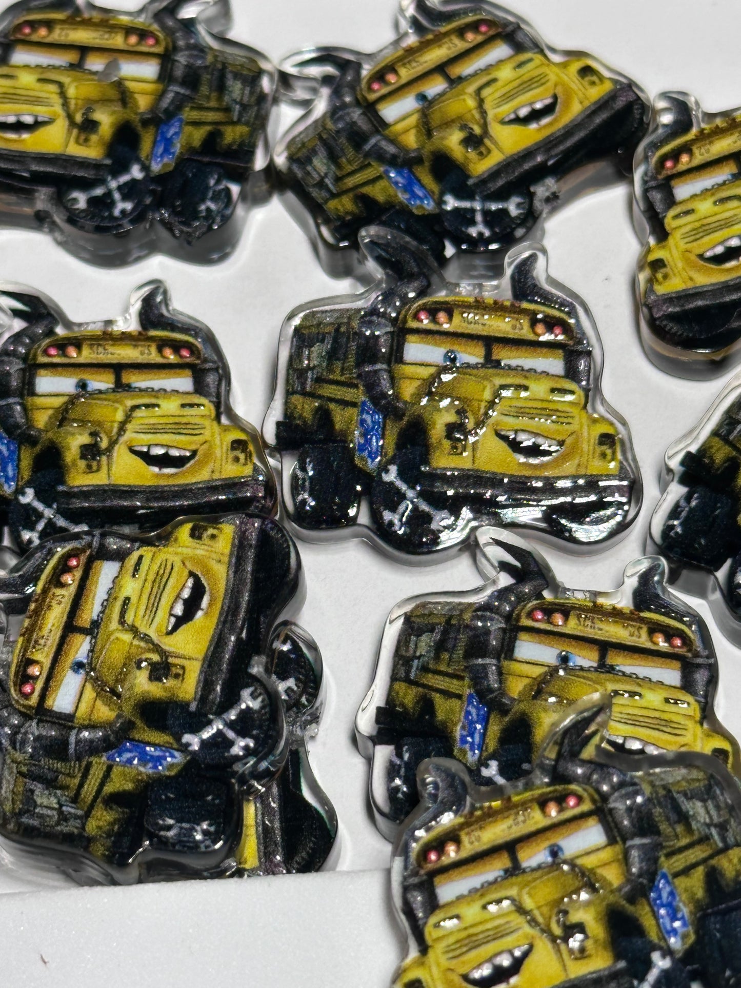 School Bus acrylic focal bead- set of 2/ focal bead/ pen beading / keychain bead/