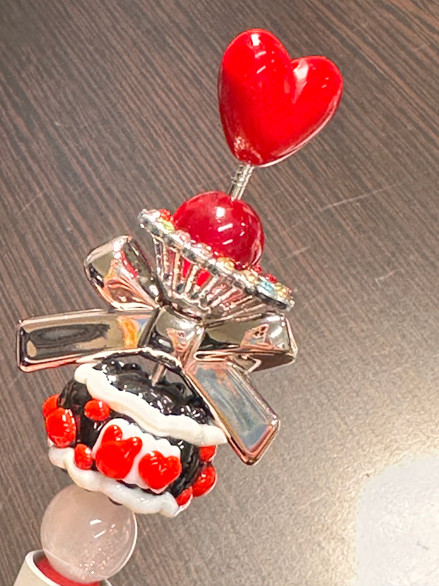 Hand painted handmade Beads – elegant handcrafted beads/hearts and bows beads/ fancy beads/ red white and black/ set of 5