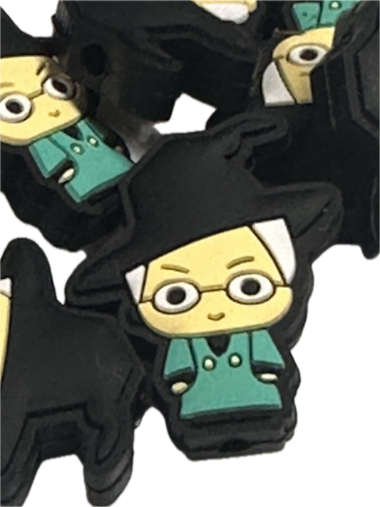 Green witch black hat silicone focal bead/Halloween