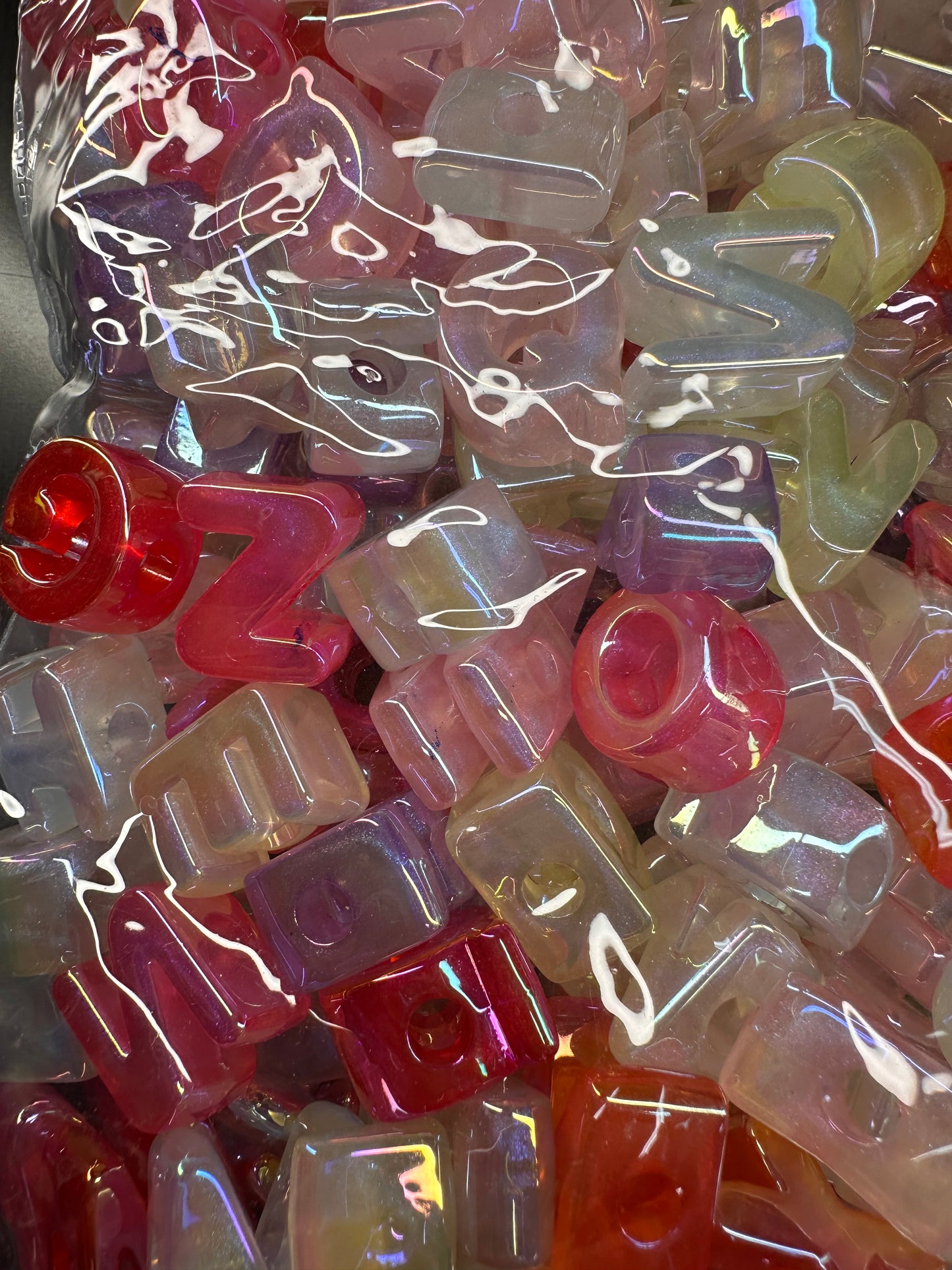 Plastic Letter Beads – Bulk Bag of Mixed A–Z Alphabet Beads (Vertical Hole, Multi-Color Mix) over 150 mixed colors alphabet -