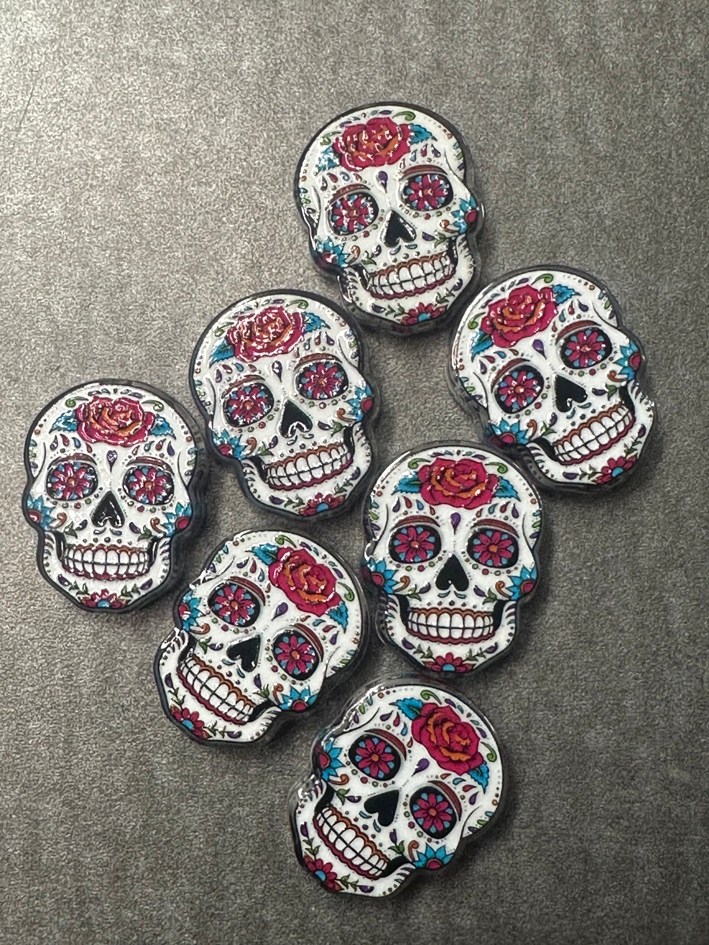Halloween acrylic sugar skull focal bead- set of 2/ focal bead/ pen beading / keychain bead/ day of the dead