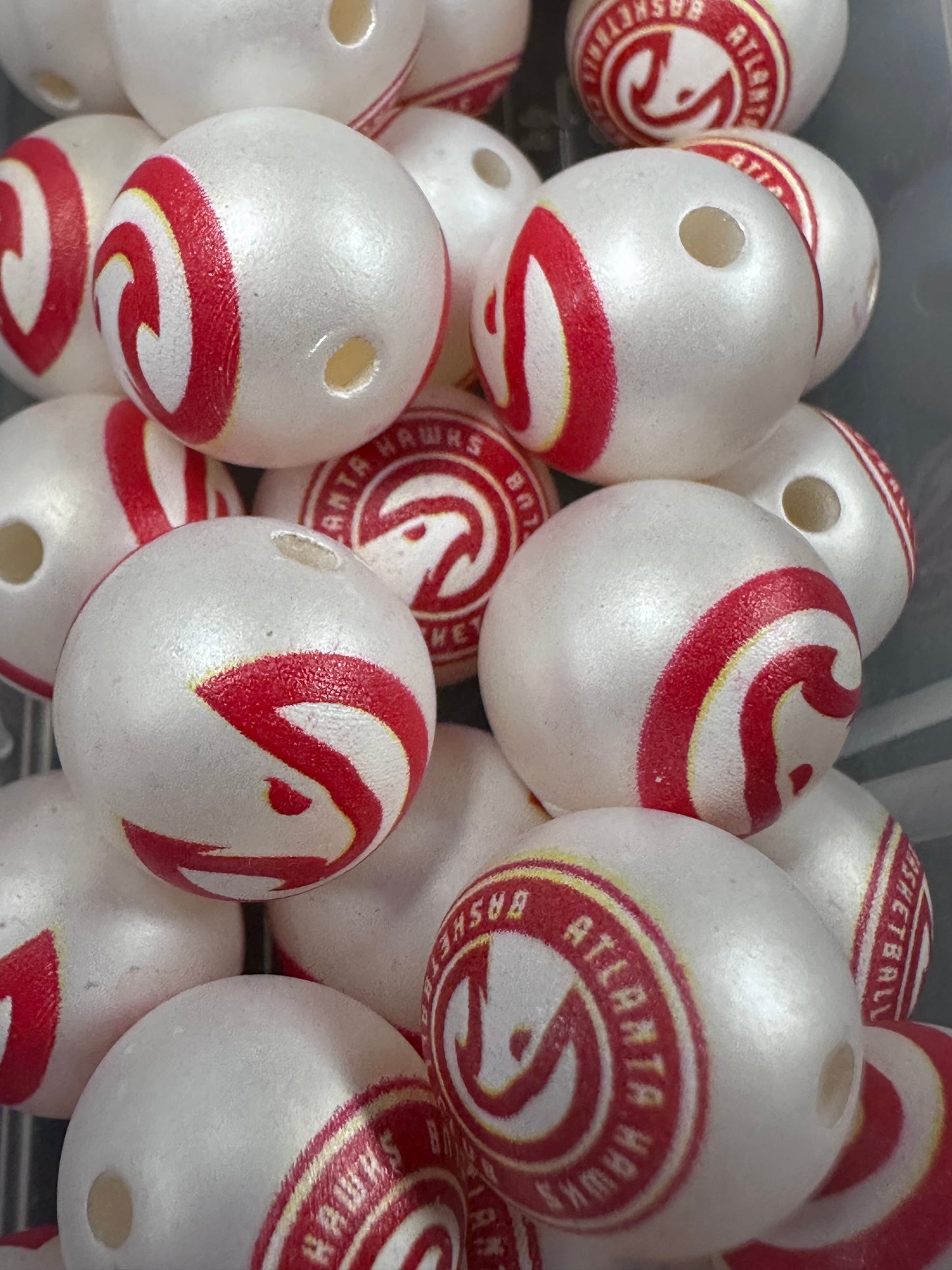 Atlanta Hawks Sports 16mm Sports Print Beads • Set of 10 • Great for Pens, Keychains & Crafts-