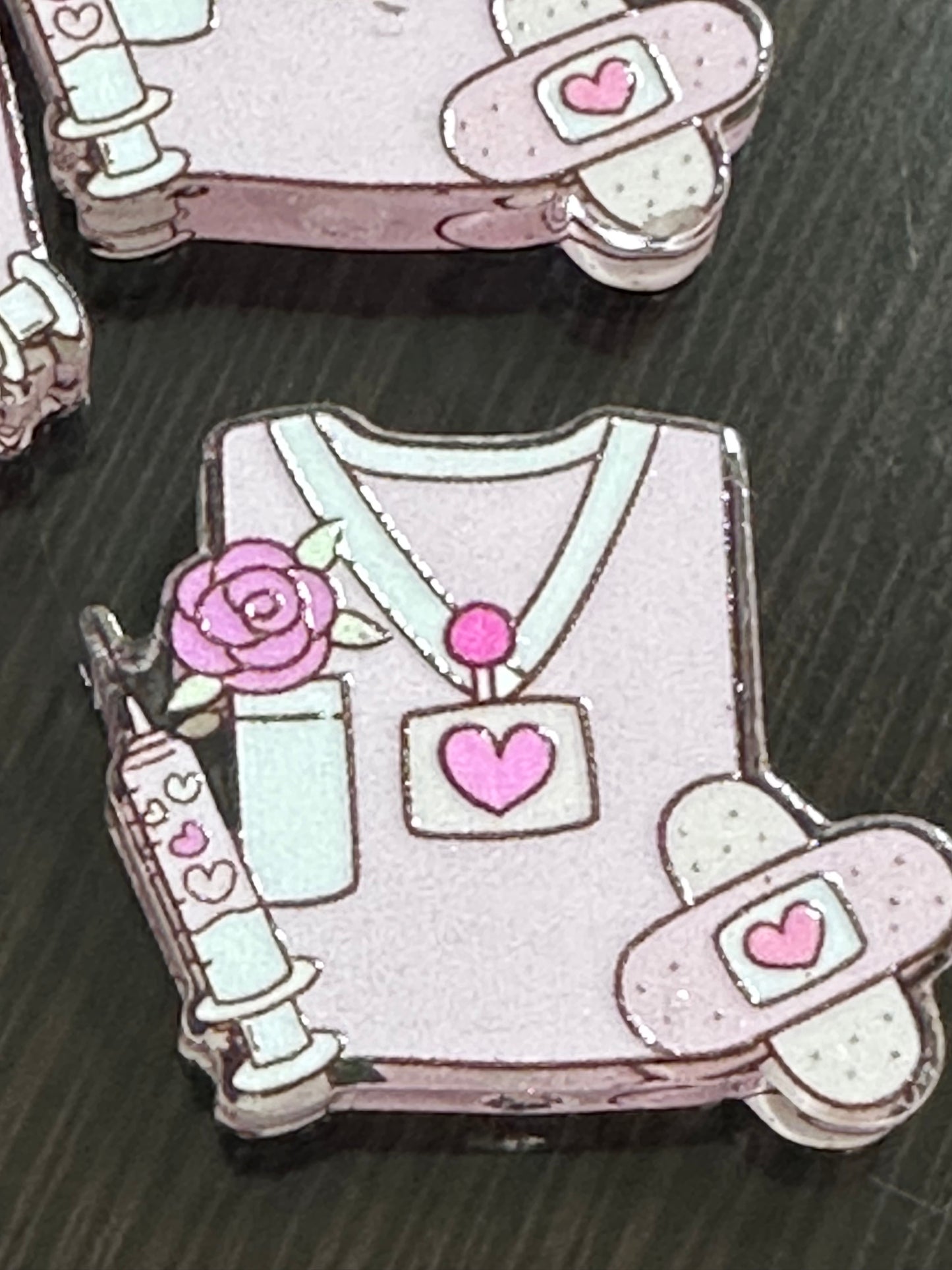 Nurse acrylic focal bead- set of 2/ focal bead/ pen beading / keychain bead/Pink scrubs