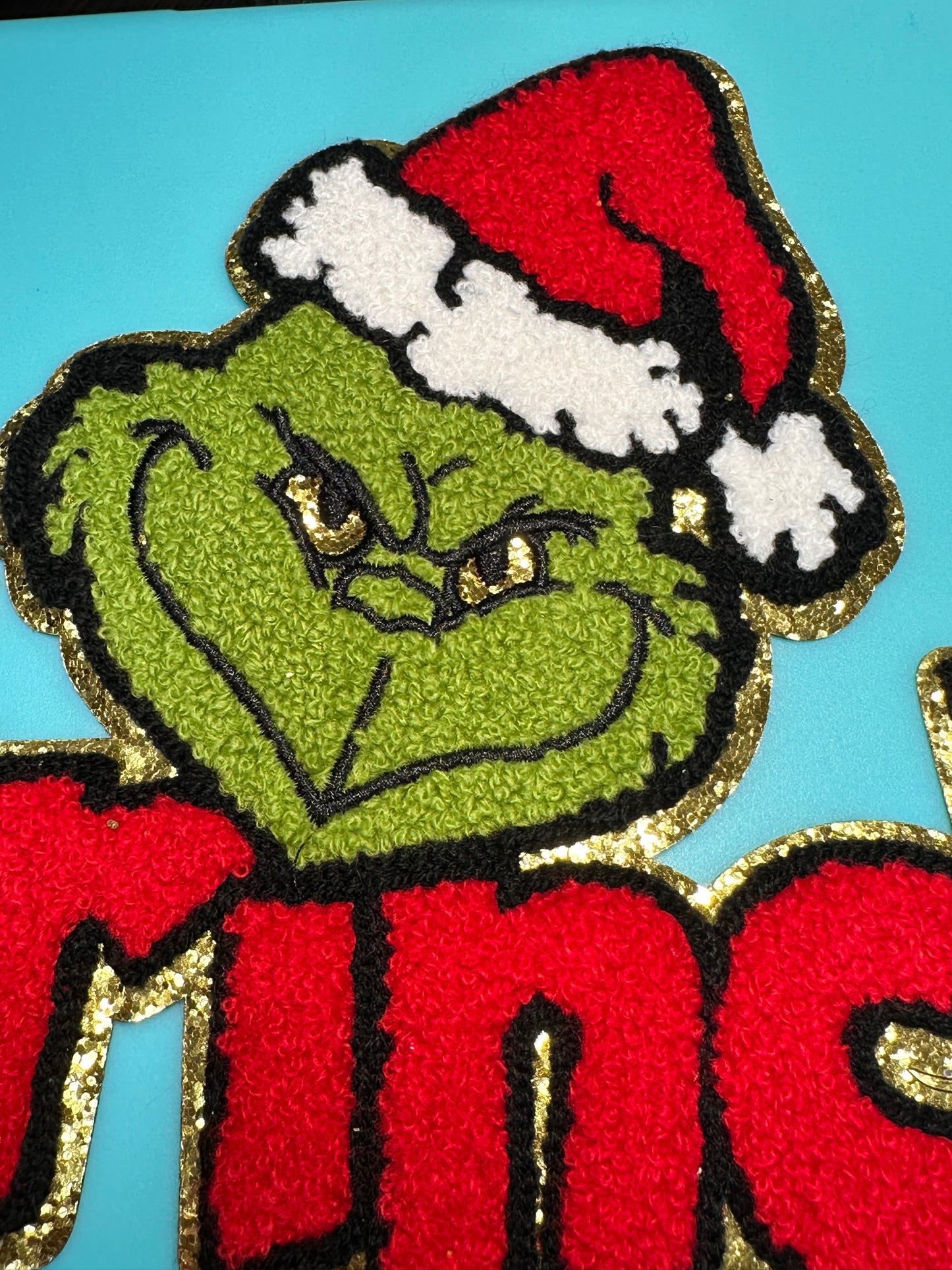 EVERYONES FAVORITE GROUCHY CHRISTMAS HATER PATCH LARGE APPROX.  11 X 7.5 -RED