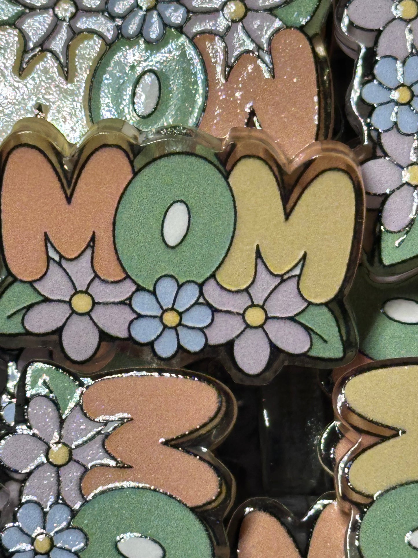 MOM acrylic focal bead- set of 2/ focal bead/ pen beading / keychain bead/ flowers/ Mothers Day