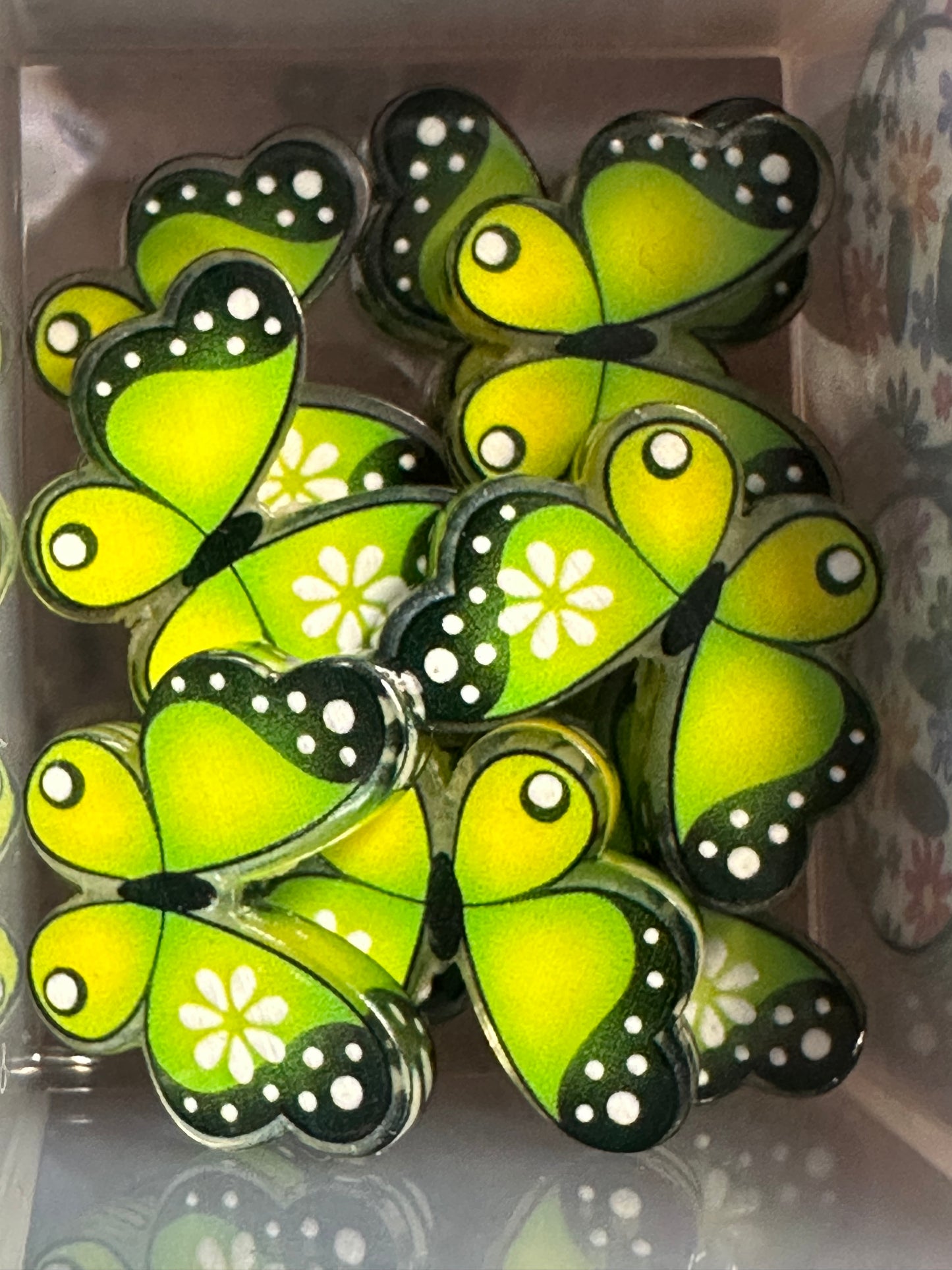 Bright green butterfly acrylic focal bead- set of 2/ focal bead/ pen beading / keychain bead/