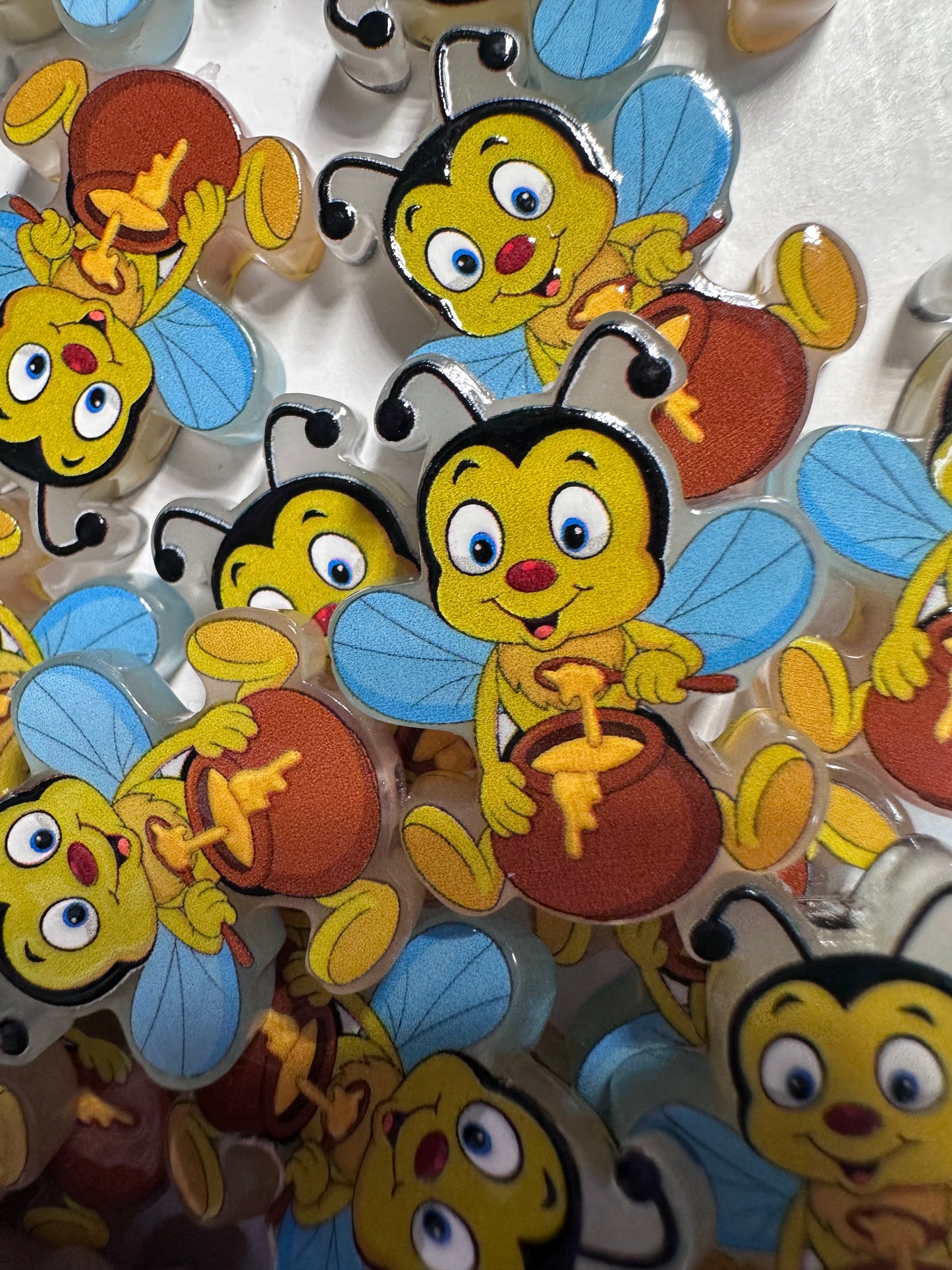 Bee with honey acrylic focal bead- set of 2/ focal bead/ pen beading / keychain bead