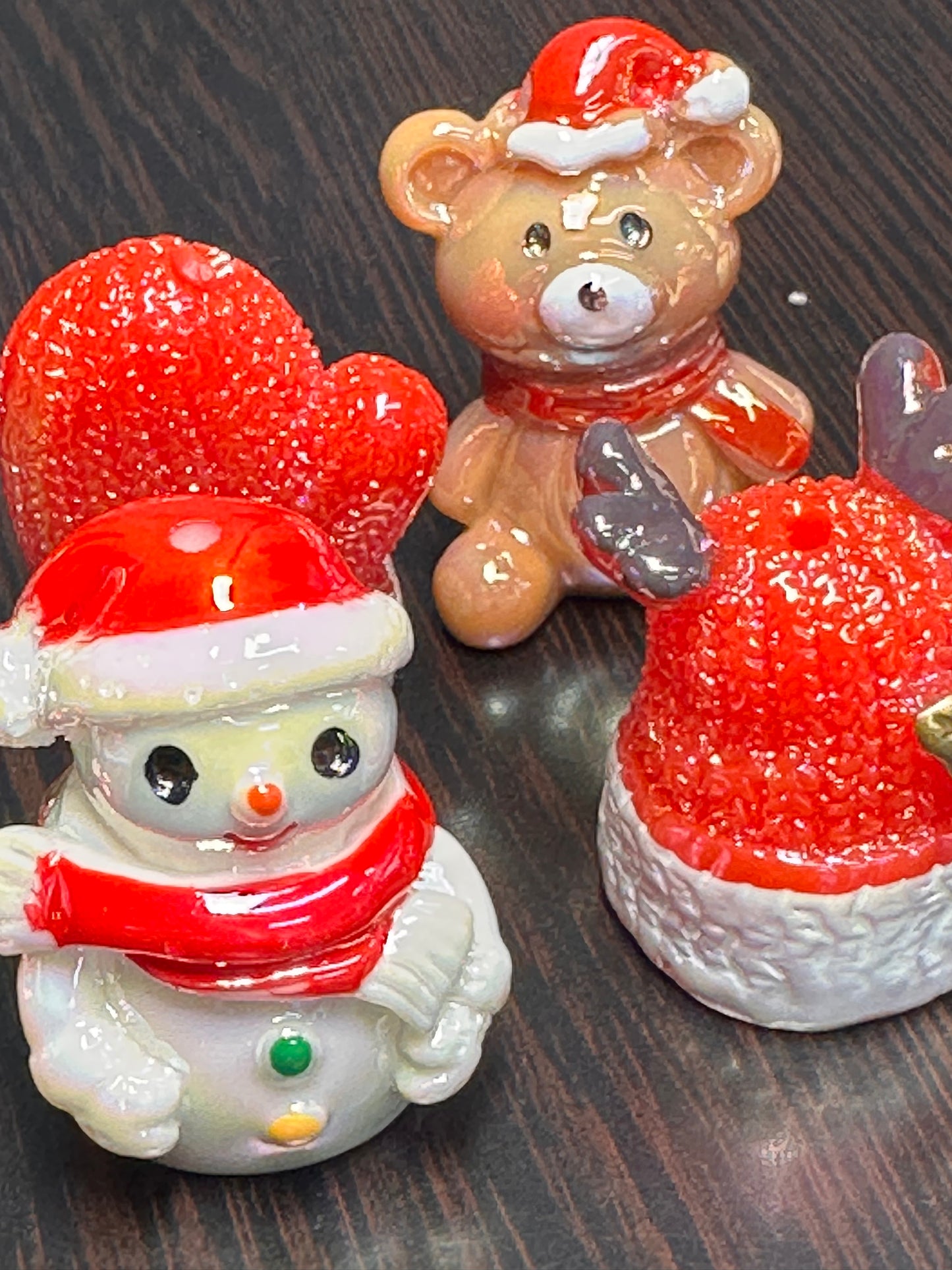 9pc Christmas Resin Bead Set – Santa, Snowman, Tree & Holiday DIY Beads