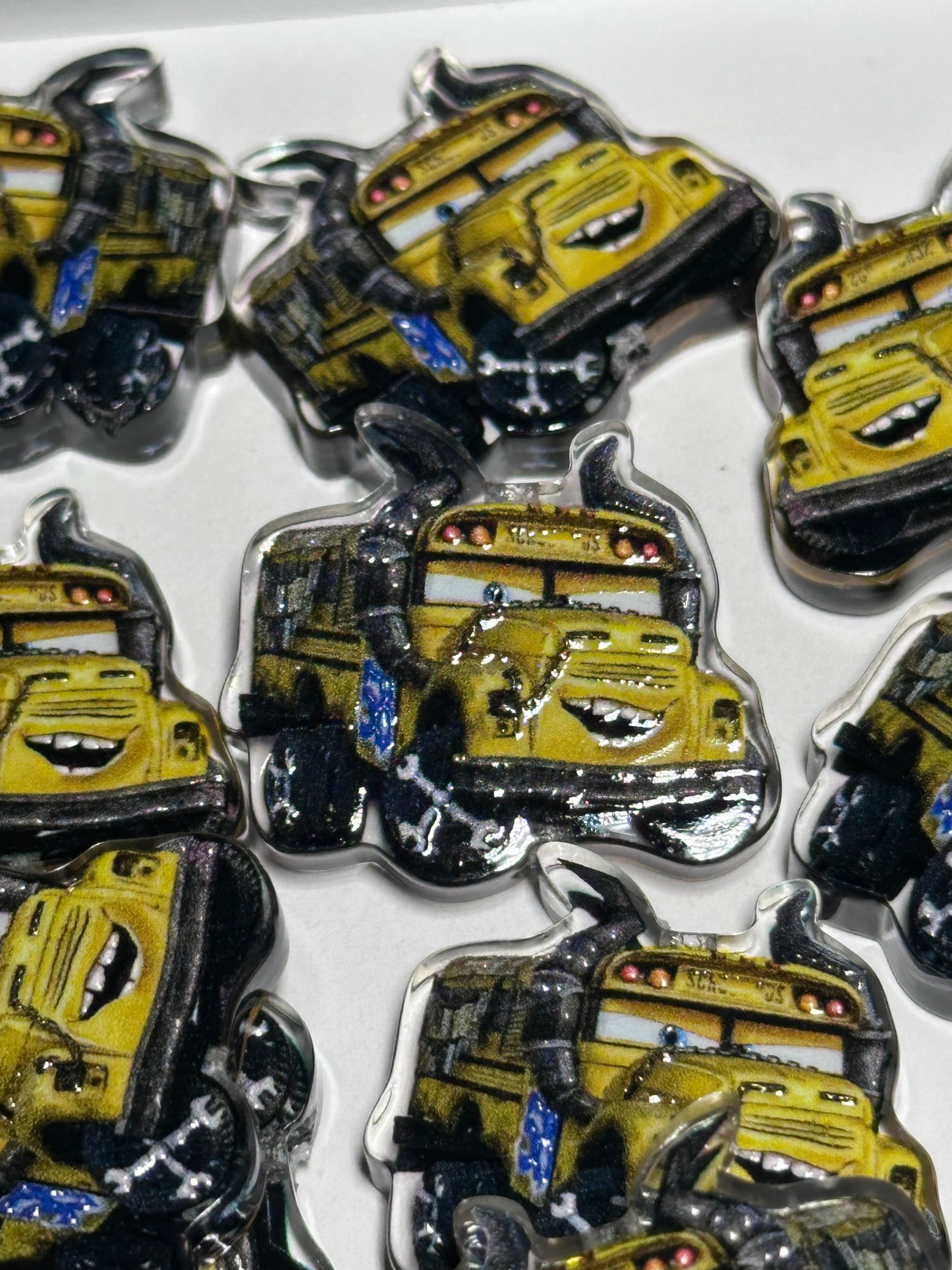 School Bus acrylic focal bead- set of 2/ focal bead/ pen beading / keychain bead/