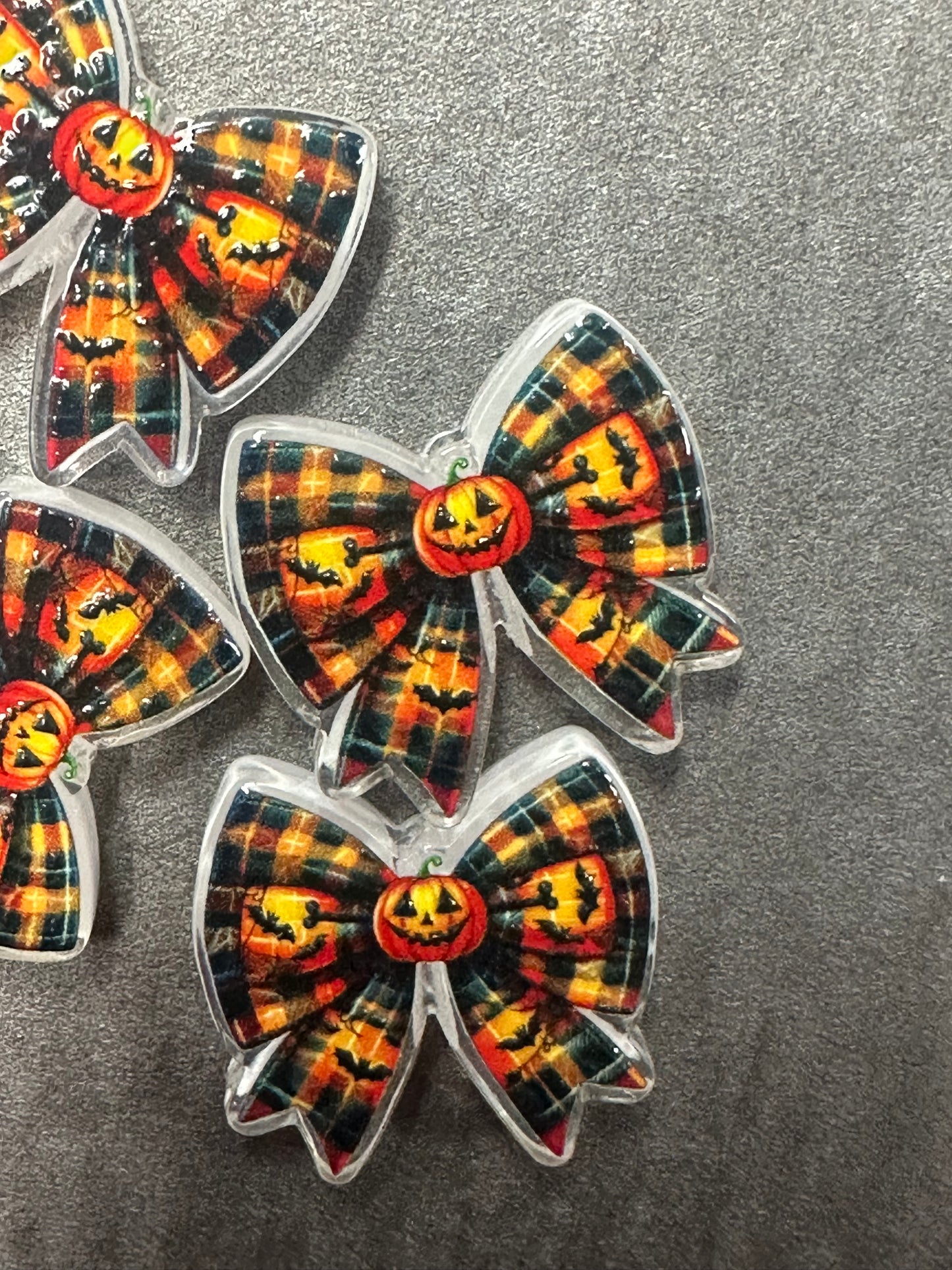 Halloween bow acrylic focal bead- set of 2/ focal bead/ pen beading / keychain bead/