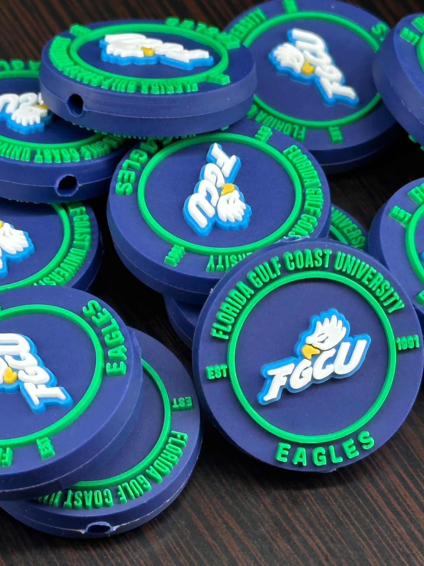 Florida Gulf Coast University focal bead / sports silicone bead / FGCU Eagles basketball