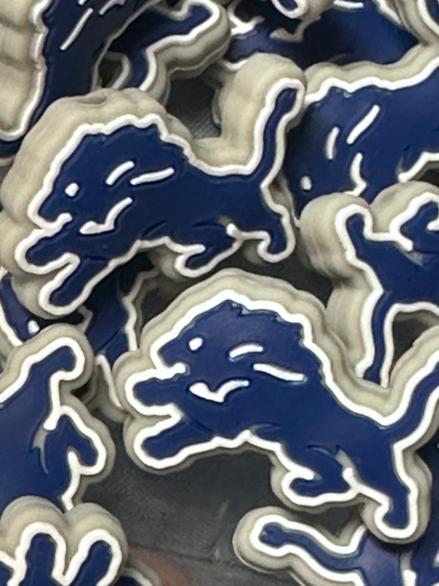 Detroit Lions focal bead/ football/ silicone bead for DIY /Lion blue -grey outline