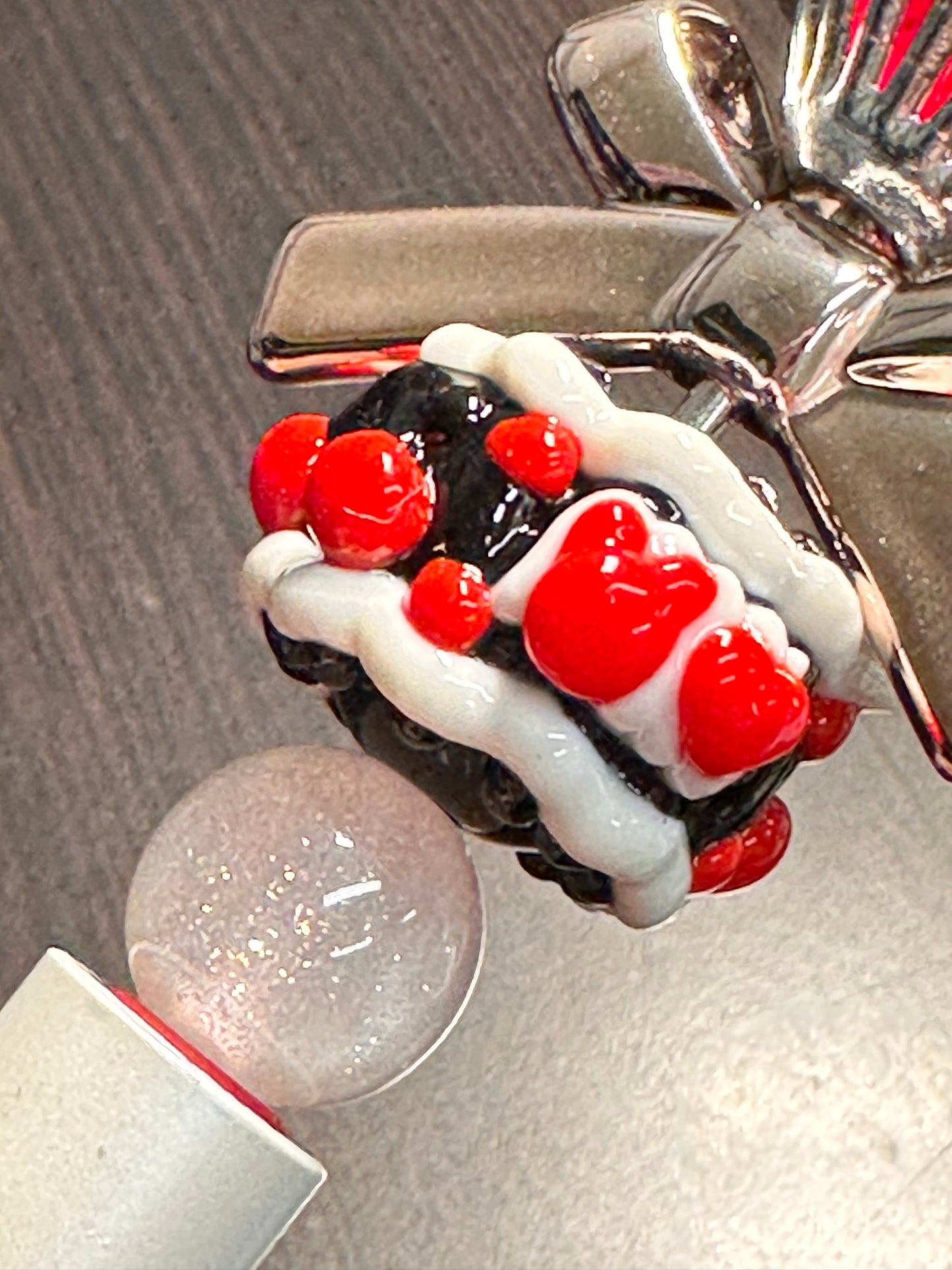 Hand painted handmade Beads – elegant handcrafted beads/hearts and bows beads/ fancy beads/ red white and black/ set of 5