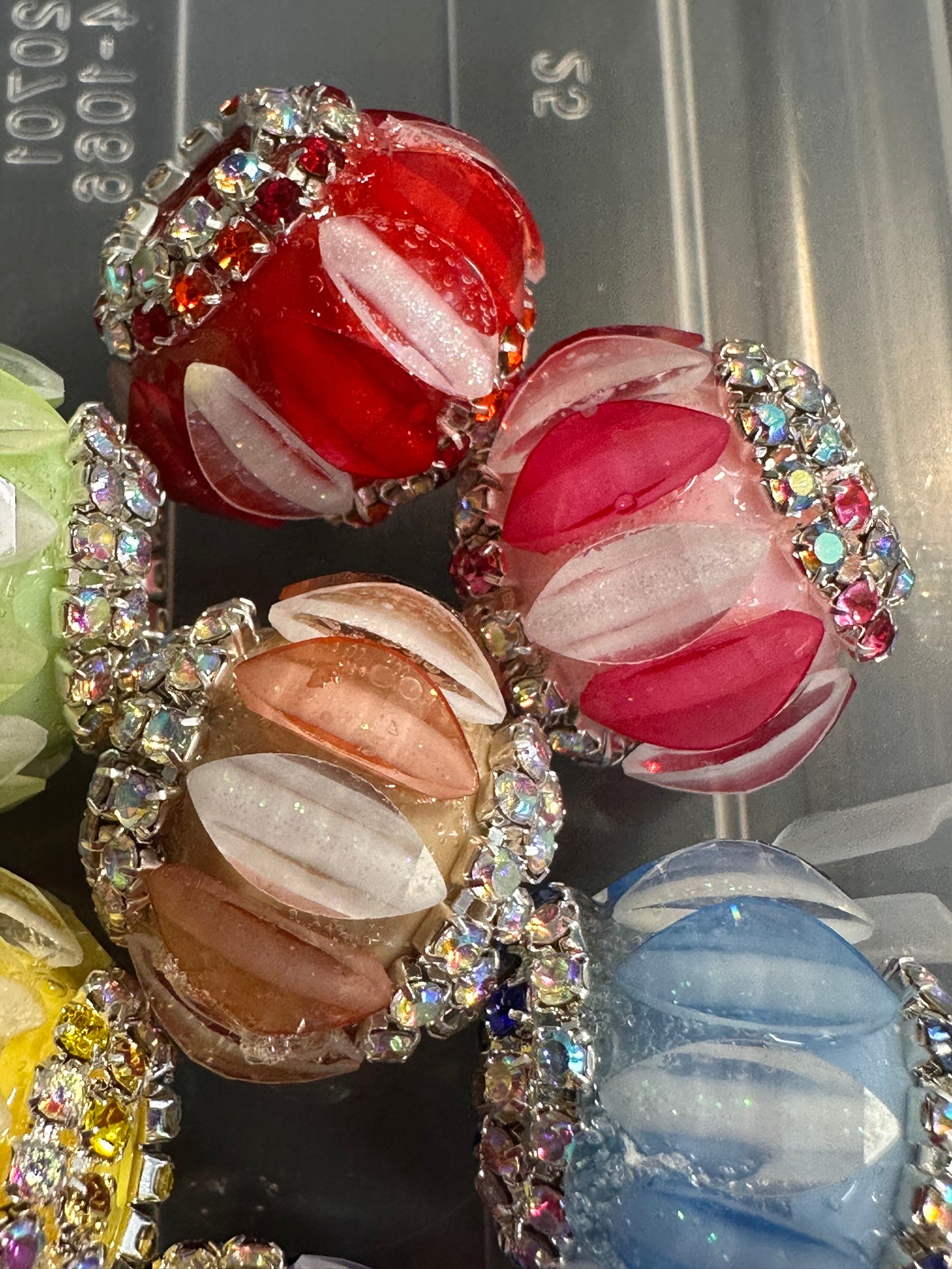 Handmade Rhinestone Accent Bead – Various Colors - Set of 5/ elegant handcrafted beads/ pen bead/ bag charm bead style #2/Fancy beads