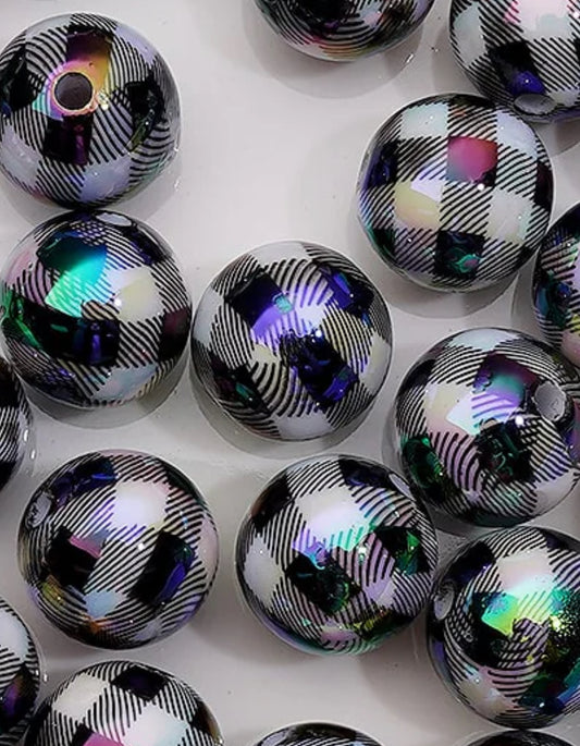 Black and white checkered pattern on jelly beads/ Ten (10) acrylic black and white only round shaped beads included/ jewelry Bead/ beadable pen beads/ keychain bead/ DIY/ shiny unique 16mm beads UV coated/