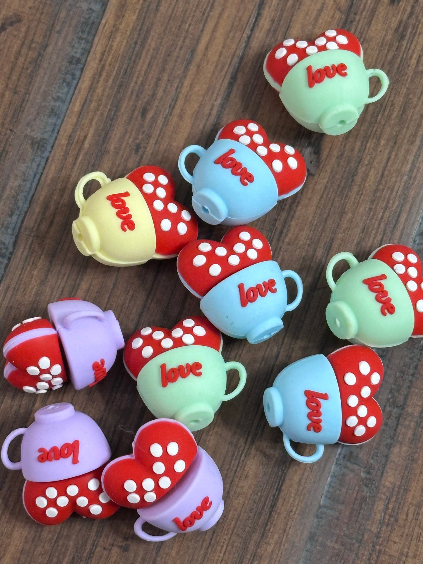 3D Heart in cup beads/ beadable pen/ Silicone bead/ keychain bead/Valentines Day hearts/ red heart bead/ tea cup