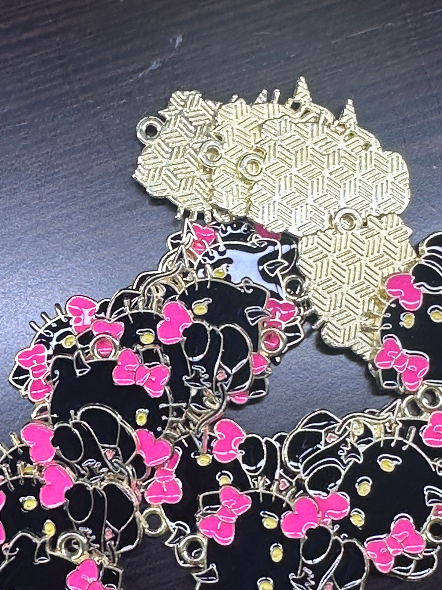 Black kitty with pink bow enamel metal charms// DIY charm bracelet/ DIY necklace