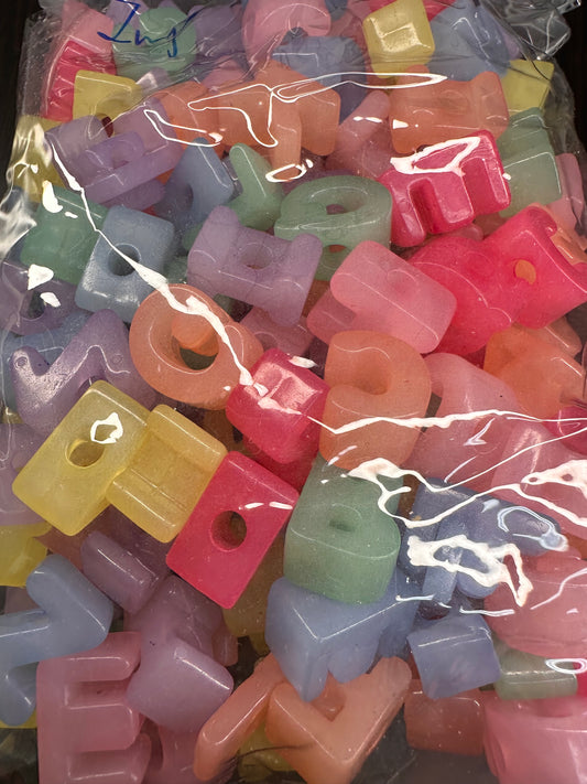 Plastic Letter Beads – Bulk Bag of Mixed A–Z Alphabet Beads (Vertical Hole, Multi-Color Mix) over 150 mixed colors alphabet - Jelly bead colors