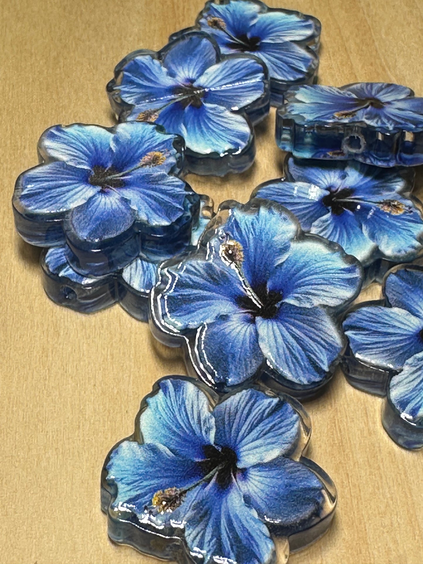 Blue Hibiscus Flower acrylic focal bead- set of 2/ focal bead/ pen beading / keychain bead