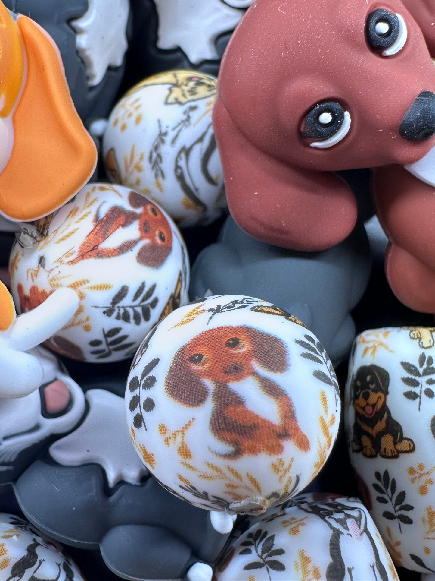 3D Dog silicone focal beads Golden Retriever, Pit Bull, Beagle, Rottweiler, Coon Hound, Frenchie - matching hoop and round beads