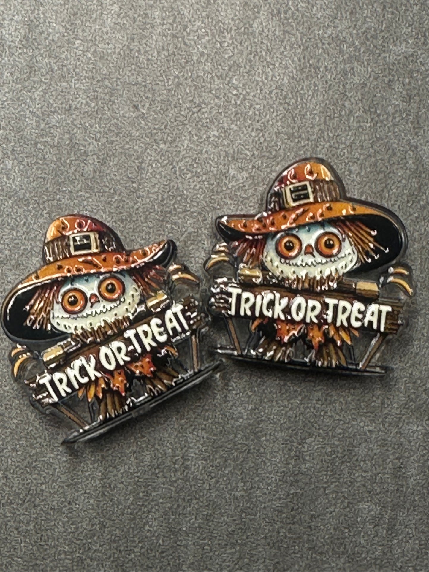 Halloween acrylic focal bead- set of 2/ focal bead/ pen beading / keychain bead/ trick or treat scarecrow