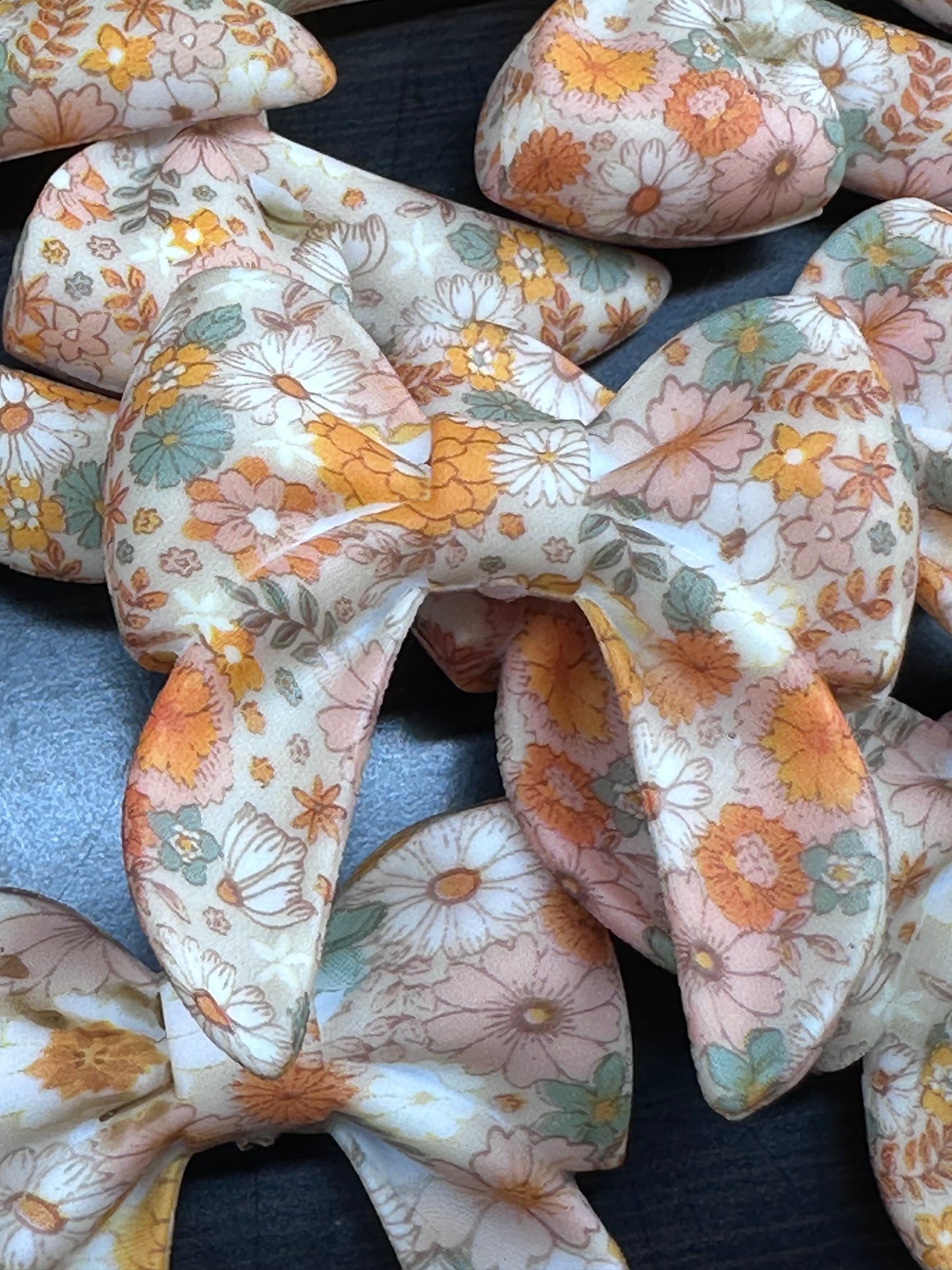 Silicone Sunflower Bow Focal Bead • Floral Bow Charm • DIY Beaded Pen Supply