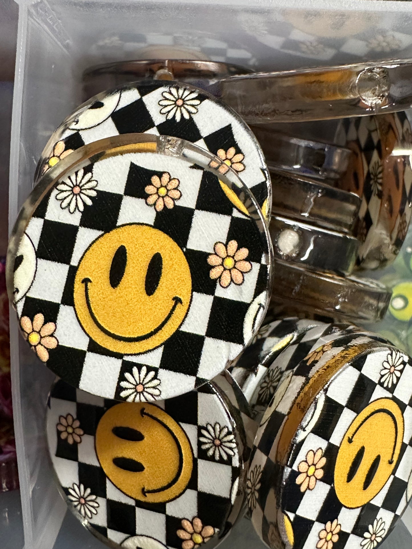 Smiley face checkered acrylic focal bead- set of 2/ focal bead/ pen beading / keychain bead/