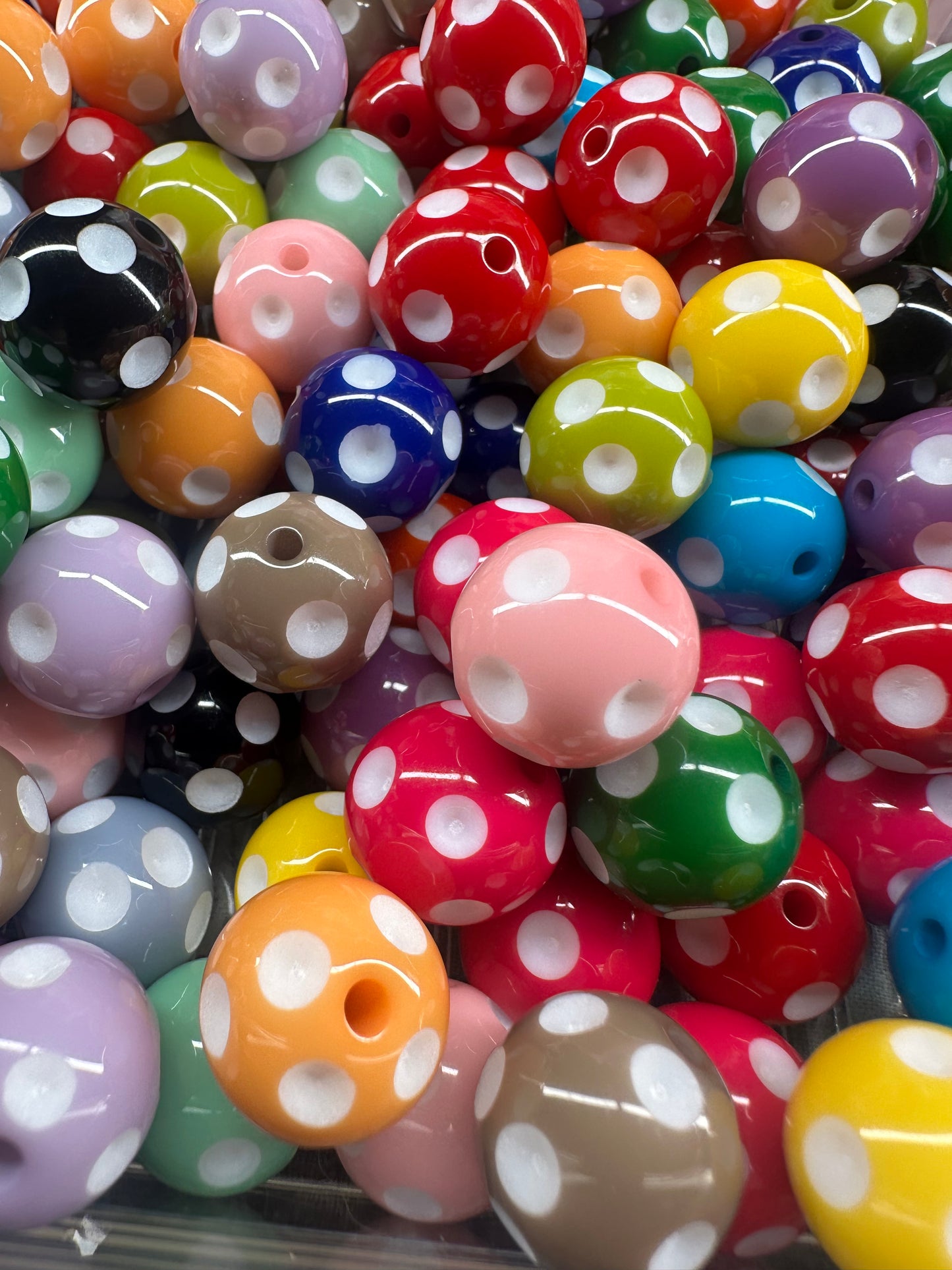 Polka Dot acrylic beads/ 16mm Beads/ beadable pen/ keychain bead/ dotted/ spots
