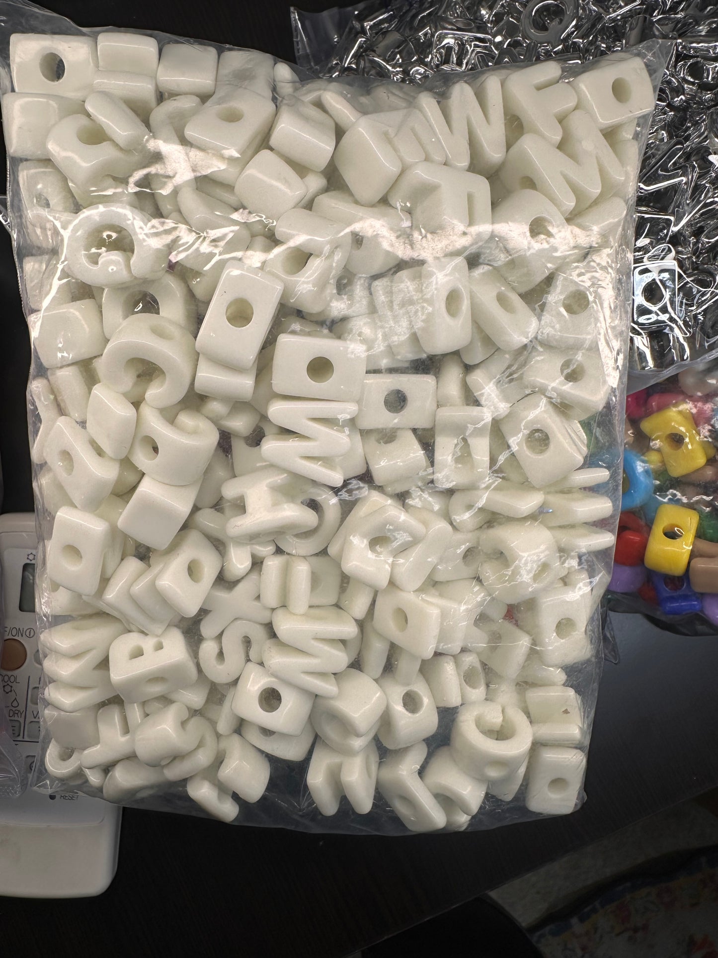White Acrylic Plastic Letter Beads – Bulk Bag of Mixed A–Z Alphabet Beads (Vertical Hole) over 150 mixed colors alphabet