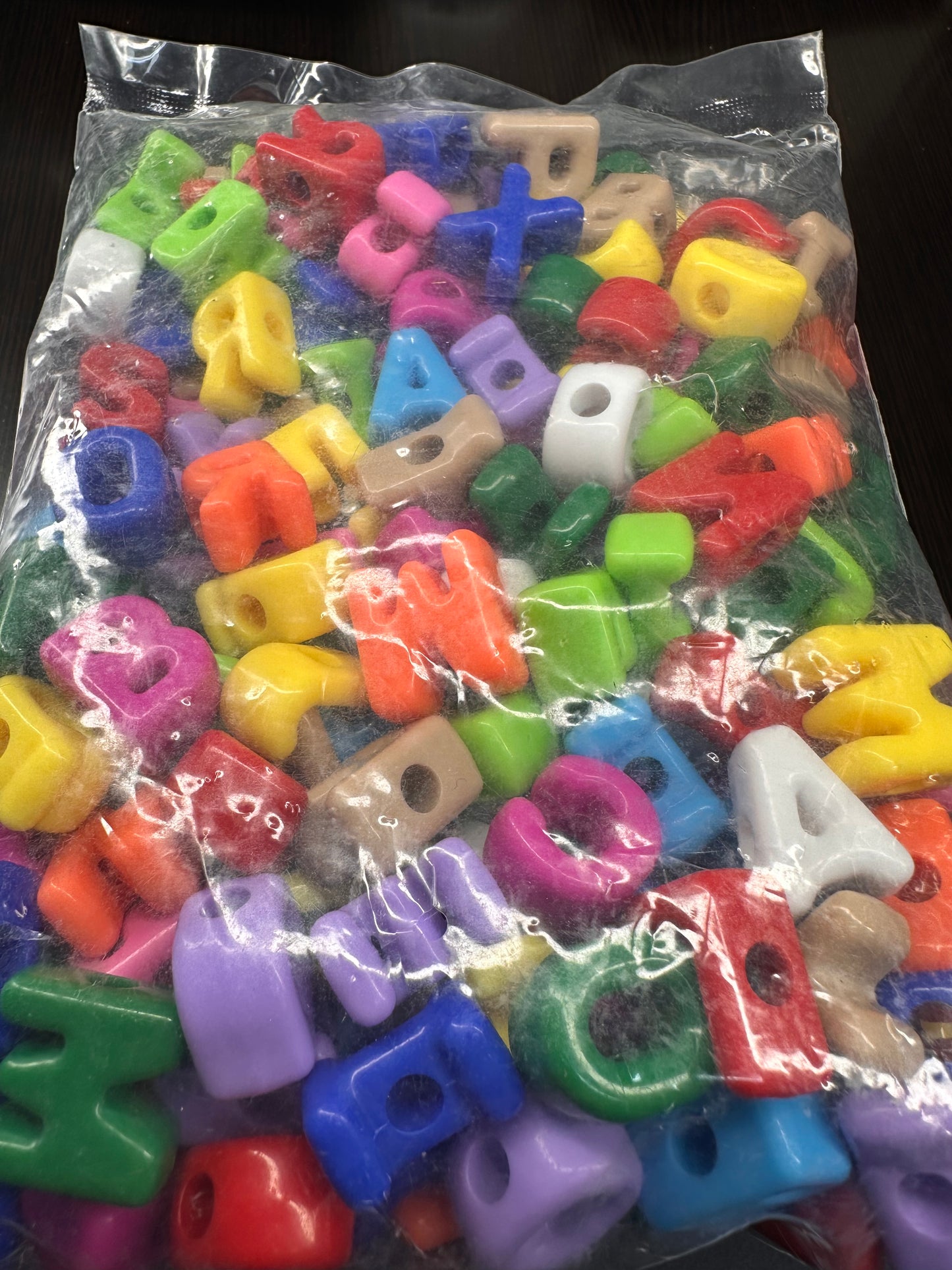 Plastic Letter Beads – Bulk Bag of Mixed A–Z Alphabet Beads (Vertical Hole, Multi-Color Mix) over 150 mixed colors alphabet