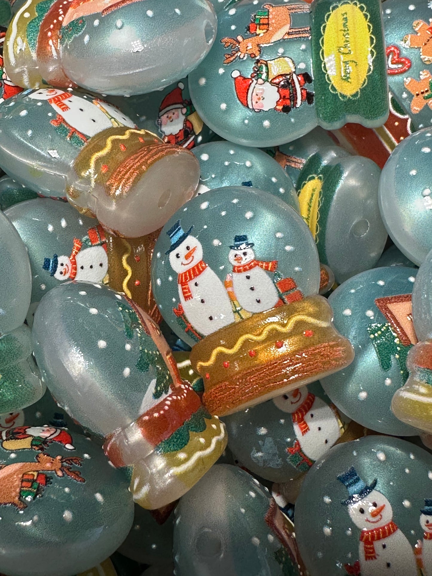 Christmas Snow globe Shaped Acrylic Beads • 20MM Beads • Pen Beads • Beadable Pen Supplies • DIY Craft Beads • Random Mix – Set of 5
