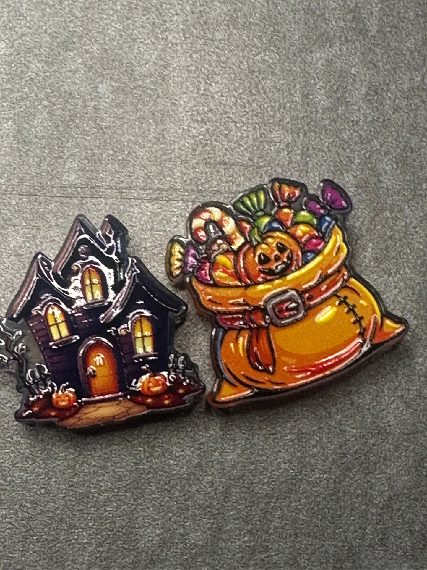 Halloween acrylic focal bead- set of 2 different focals included/ focal bead/ pen beading / keychain bead/ haunted house