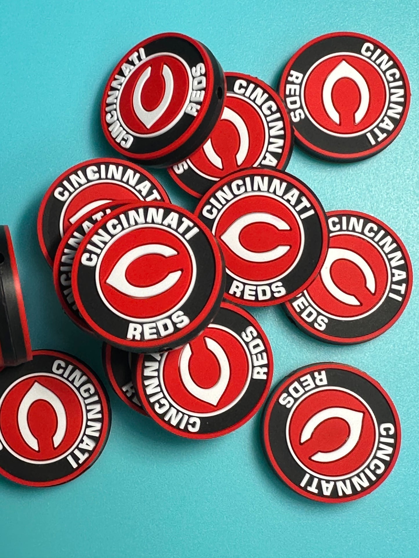 Cincinnati Reds baseball team focal bead/ baseball/