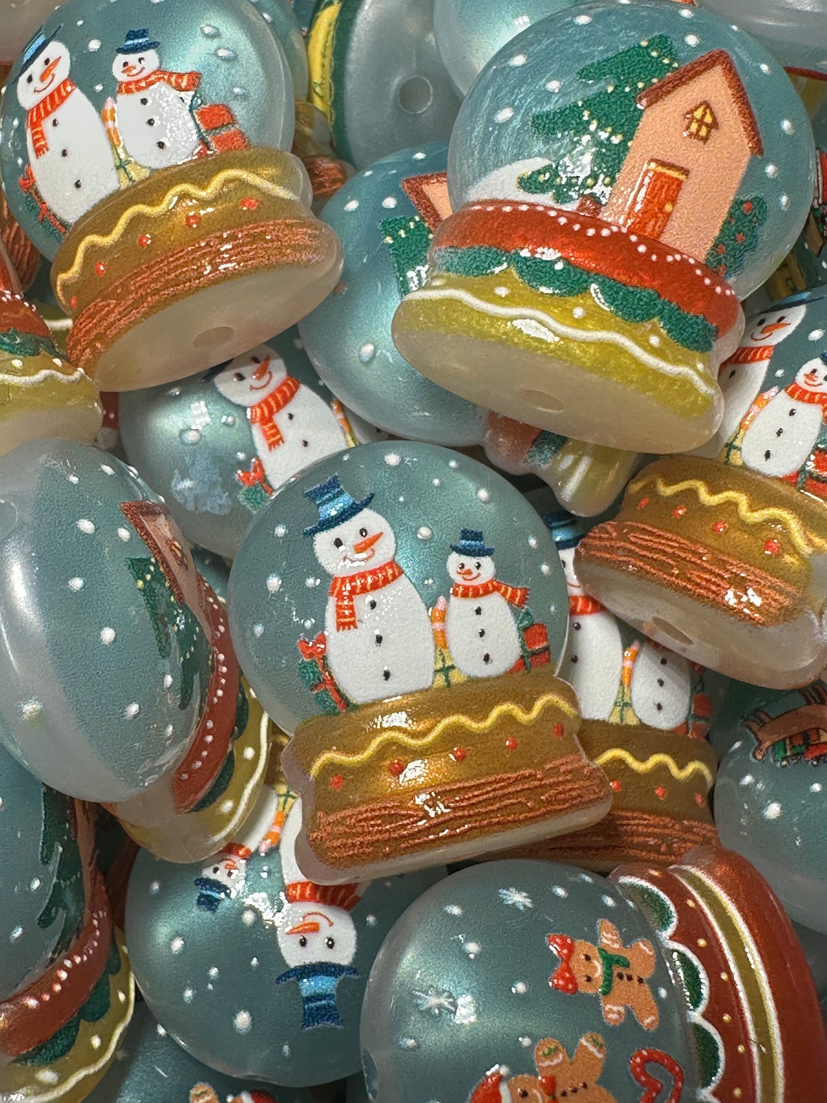 Christmas Snow globe Shaped Acrylic Beads • 20MM Beads • Pen Beads • Beadable Pen Supplies • DIY Craft Beads • Random Mix – Set of 5