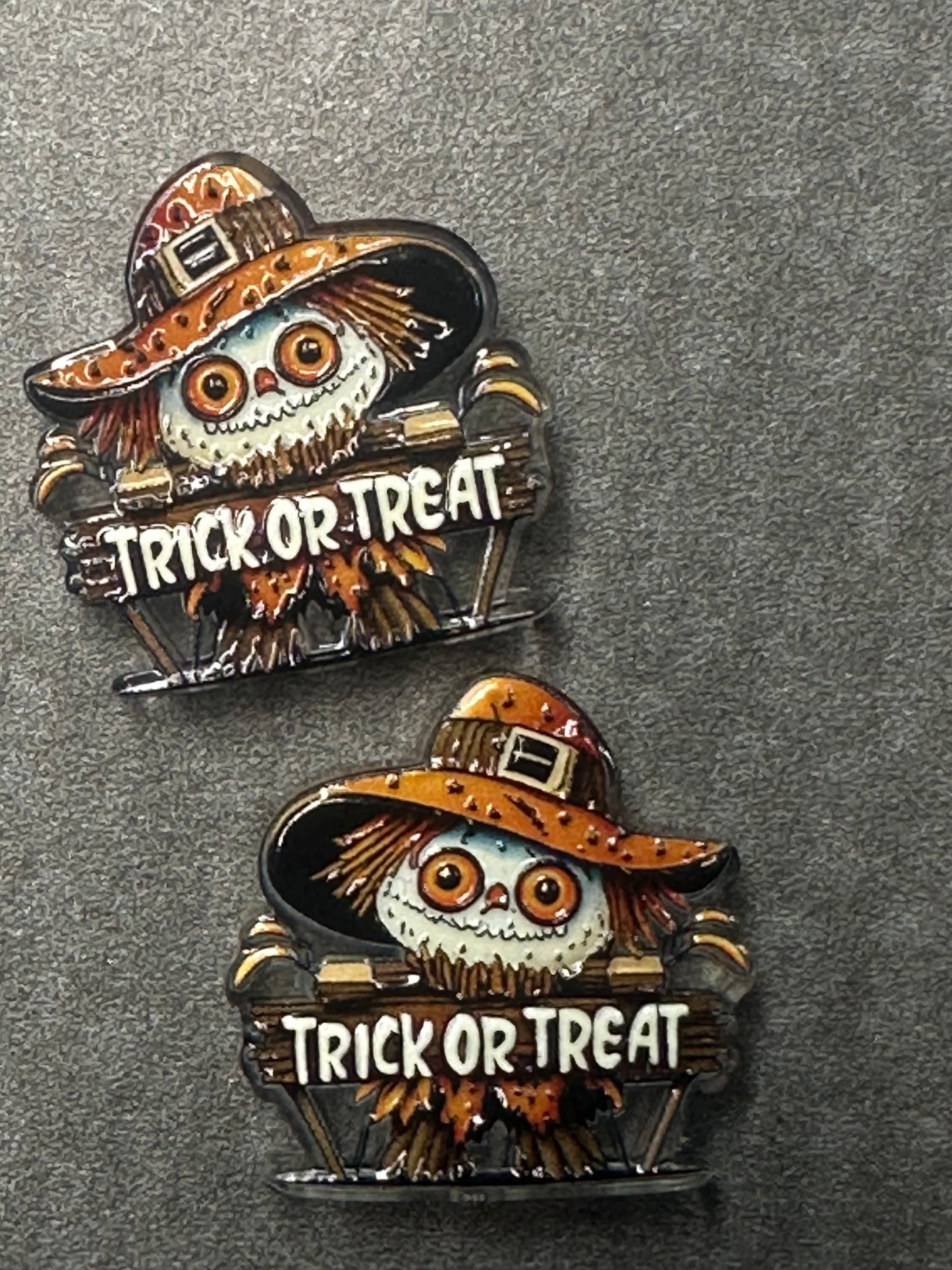 Halloween acrylic focal bead- set of 2/ focal bead/ pen beading / keychain bead/ trick or treat scarecrow
